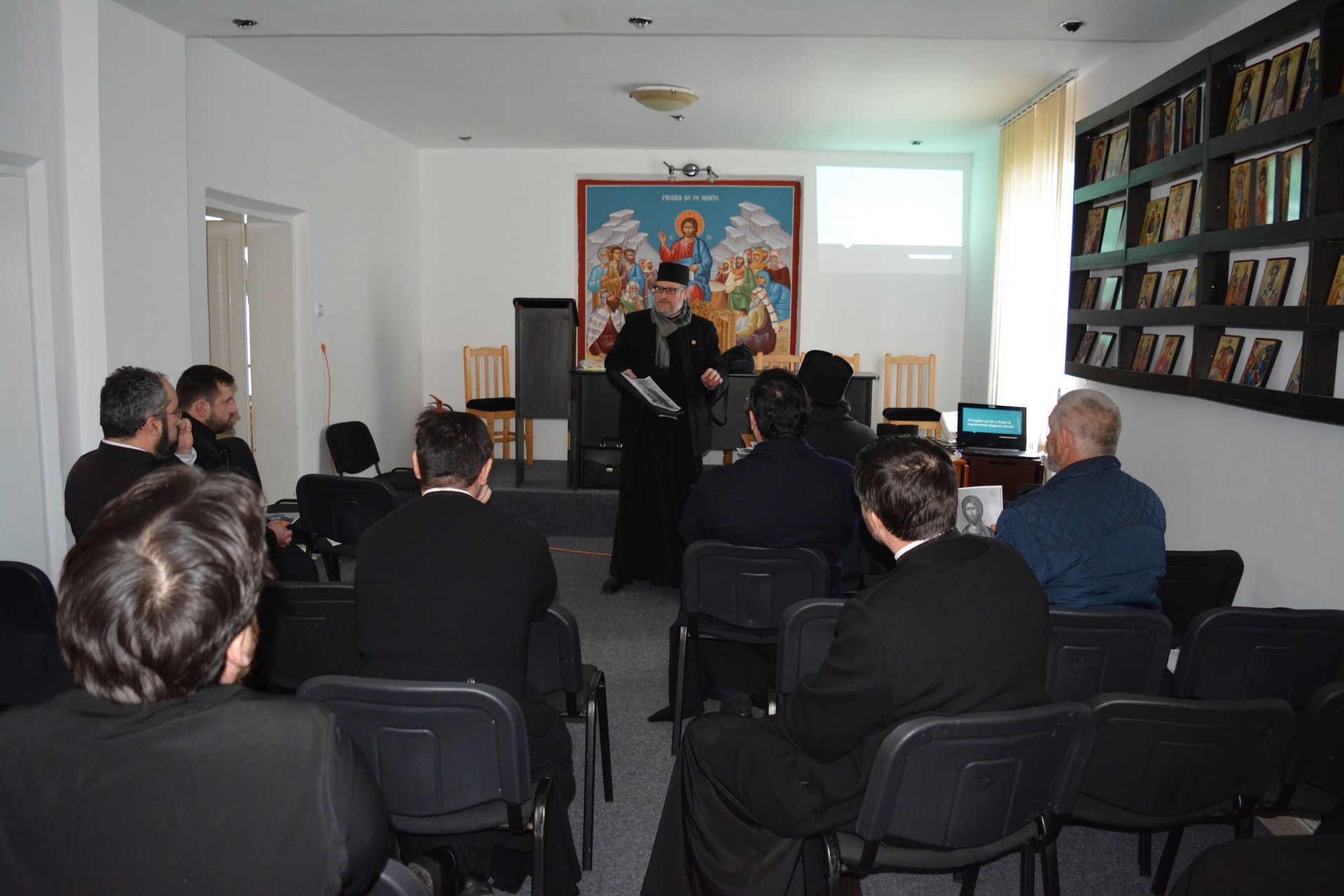 Training catehetic la Săveni