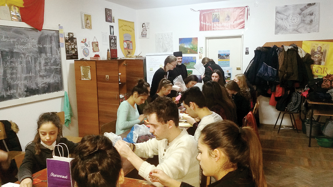 Mărţişoare confecţionate pentru pacienţii Spitalului Judeţean Piatra Neamţ