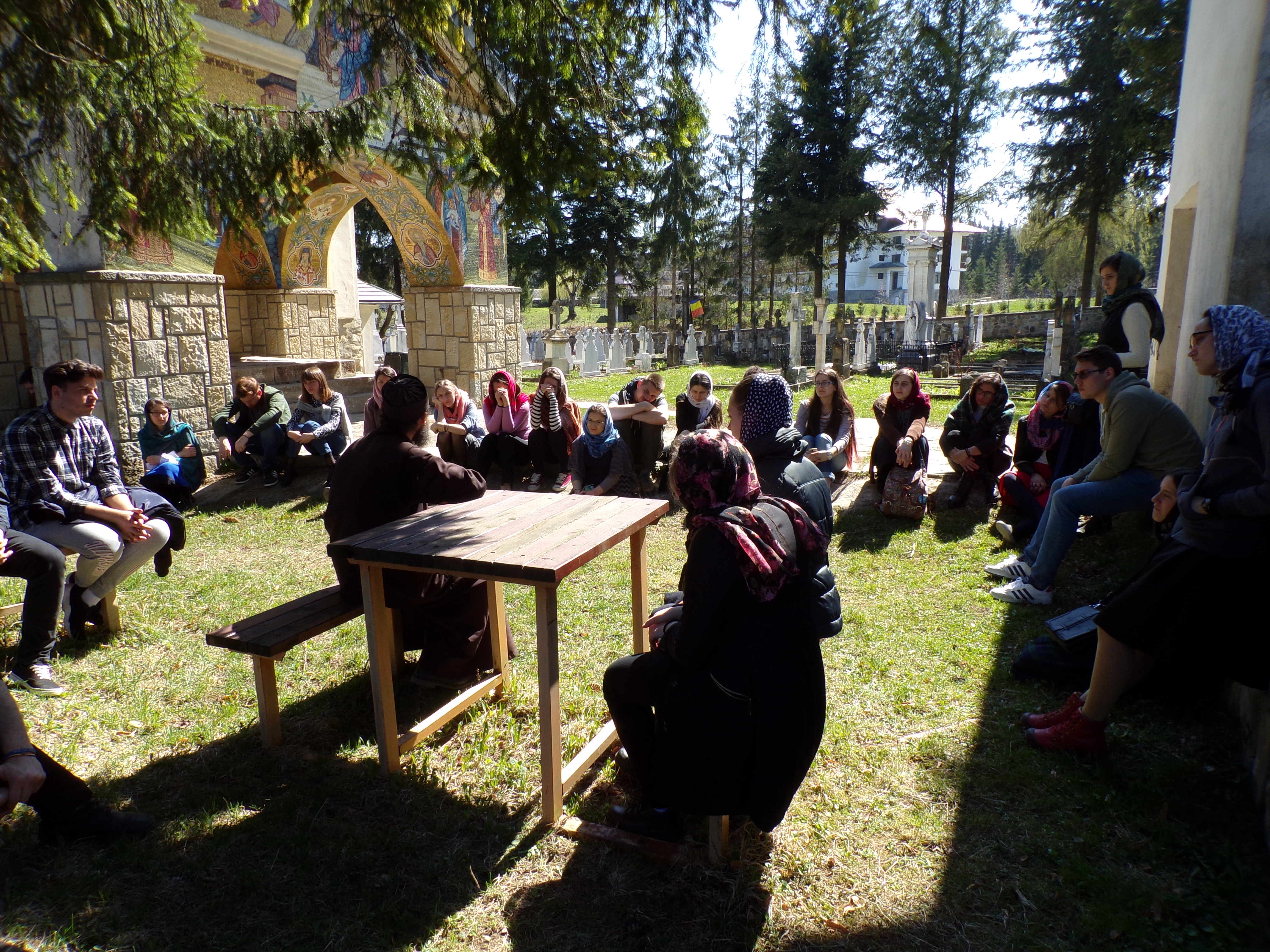Pelerinaj în Târgu Neamţ al tinerilor de la ASCOR Iaşi