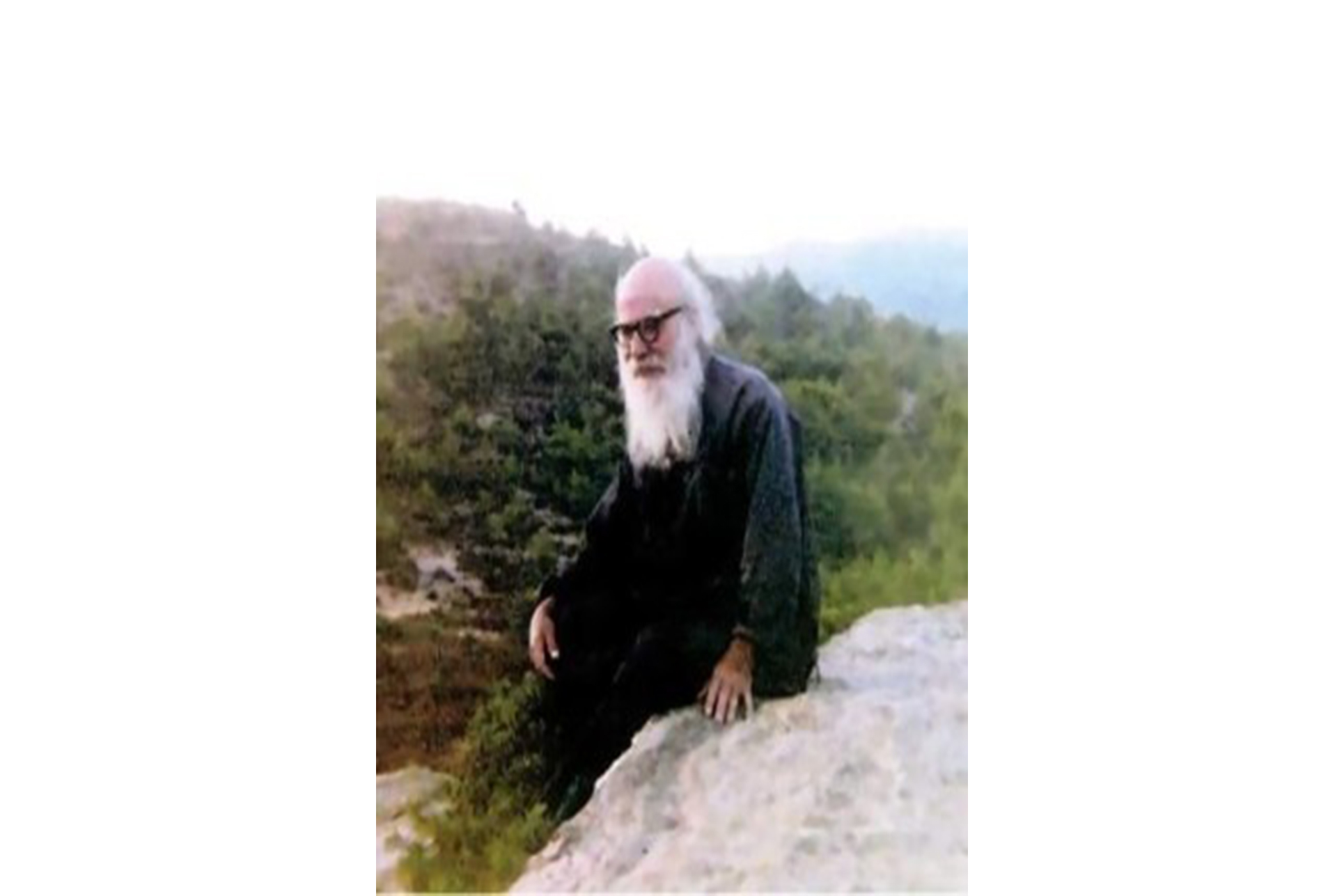 Viața și harismele Sfântului Porfirie Kavsokalivitul, relatate de Mitropolitul Hierotheos Vlachos – care l-a cunoscut și l-a iubit