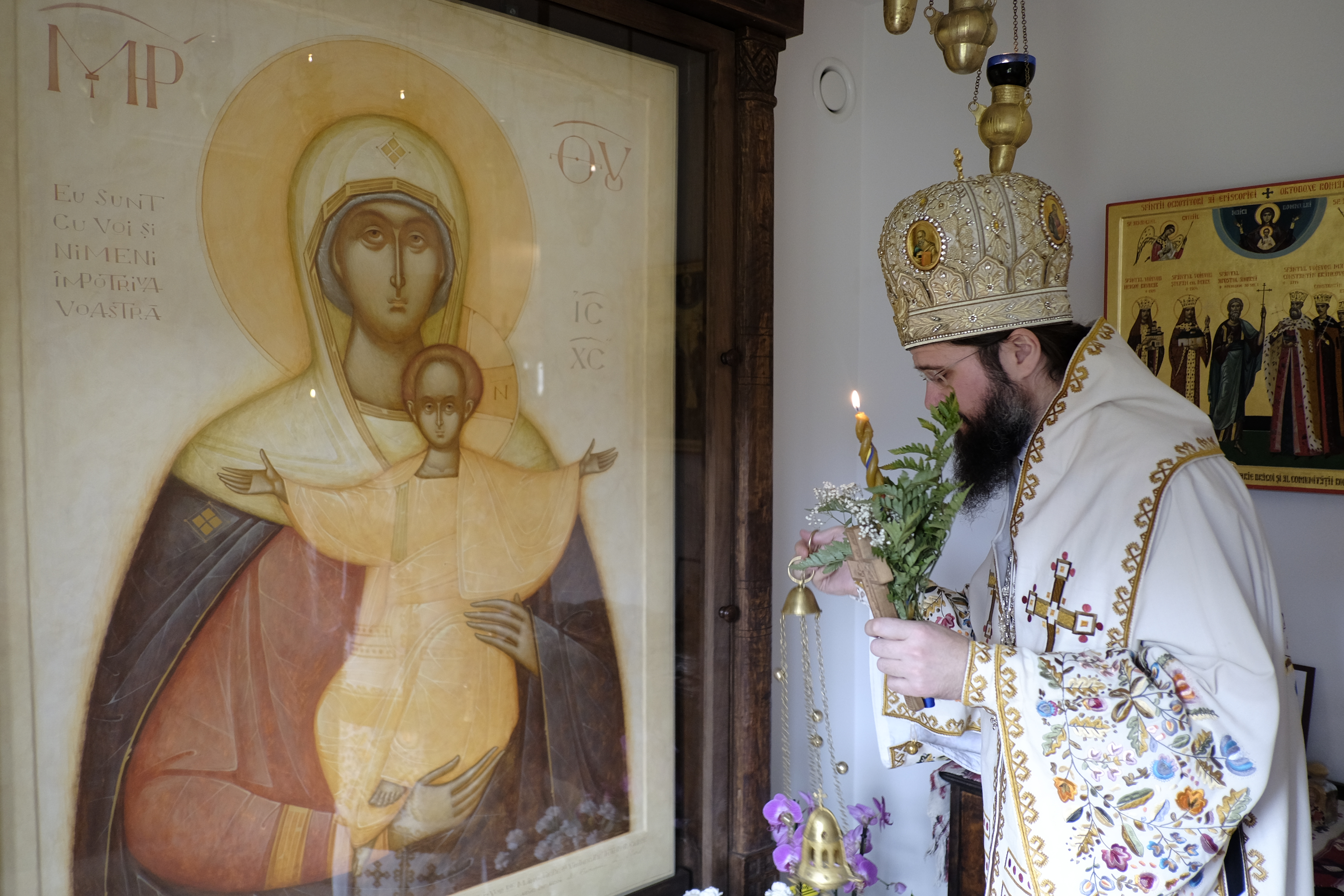 Preasfințitul Părinte Episcop Macarie: „Bucuria Învierii se păstrează în măsura în care avem această bunăvoință spre slujire și spre părtășia cu ceilalți, în Biserică” Preasfințitul Părinte Episcop Macarie: „Bucuria Învierii se păstrează în măsura în care avem această bunăvoință spre slujire și spre părtășia cu ceilalți, în Biserică”