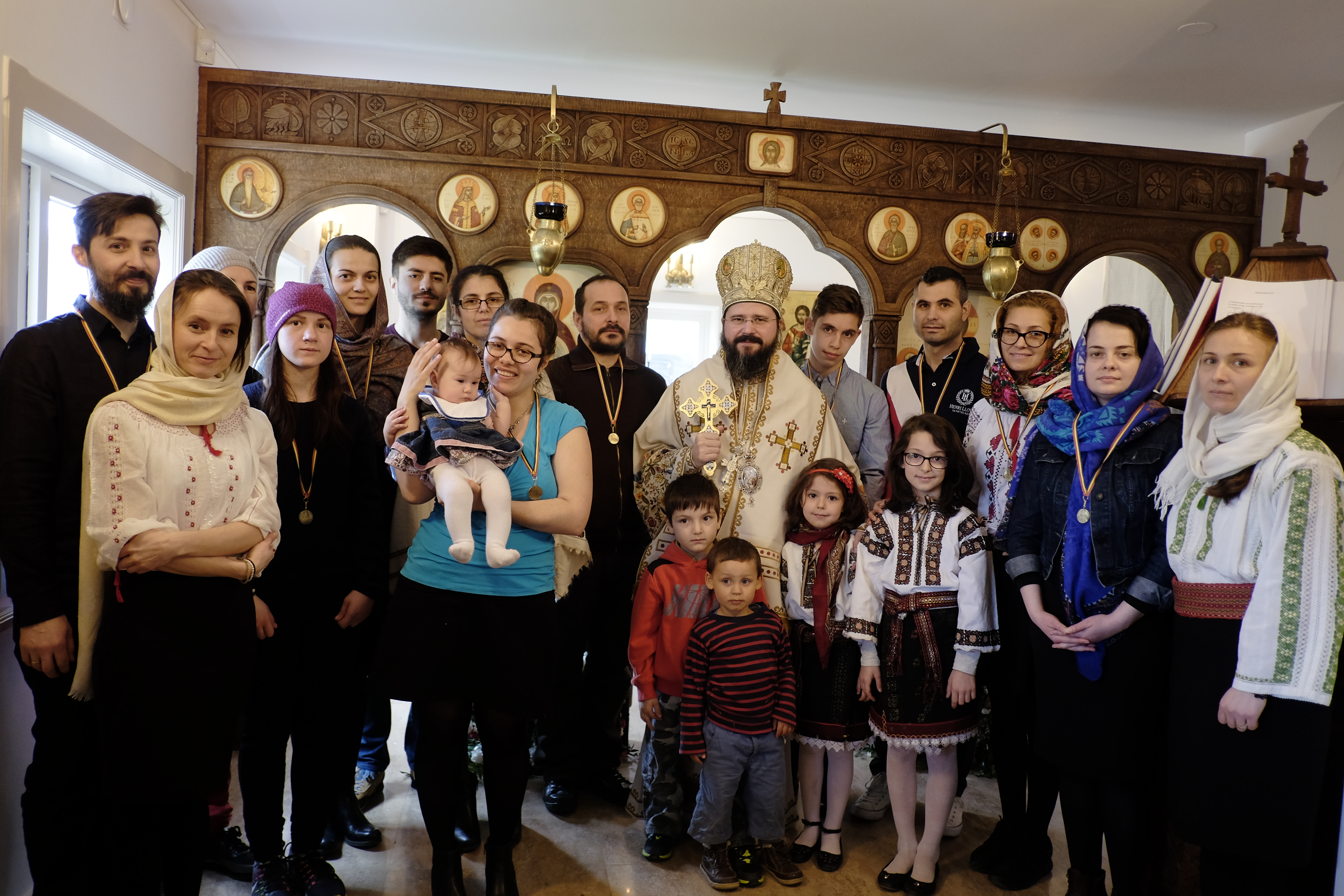 Preasfințitul Părinte Episcop Macarie: „Bucuria Învierii se păstrează în măsura în care avem această bunăvoință spre slujire și spre părtășia cu ceilalți, în Biserică” Preasfințitul Părinte Episcop Macarie: „Bucuria Învierii se păstrează în măsura în care avem această bunăvoință spre slujire și spre părtășia cu ceilalți, în Biserică”