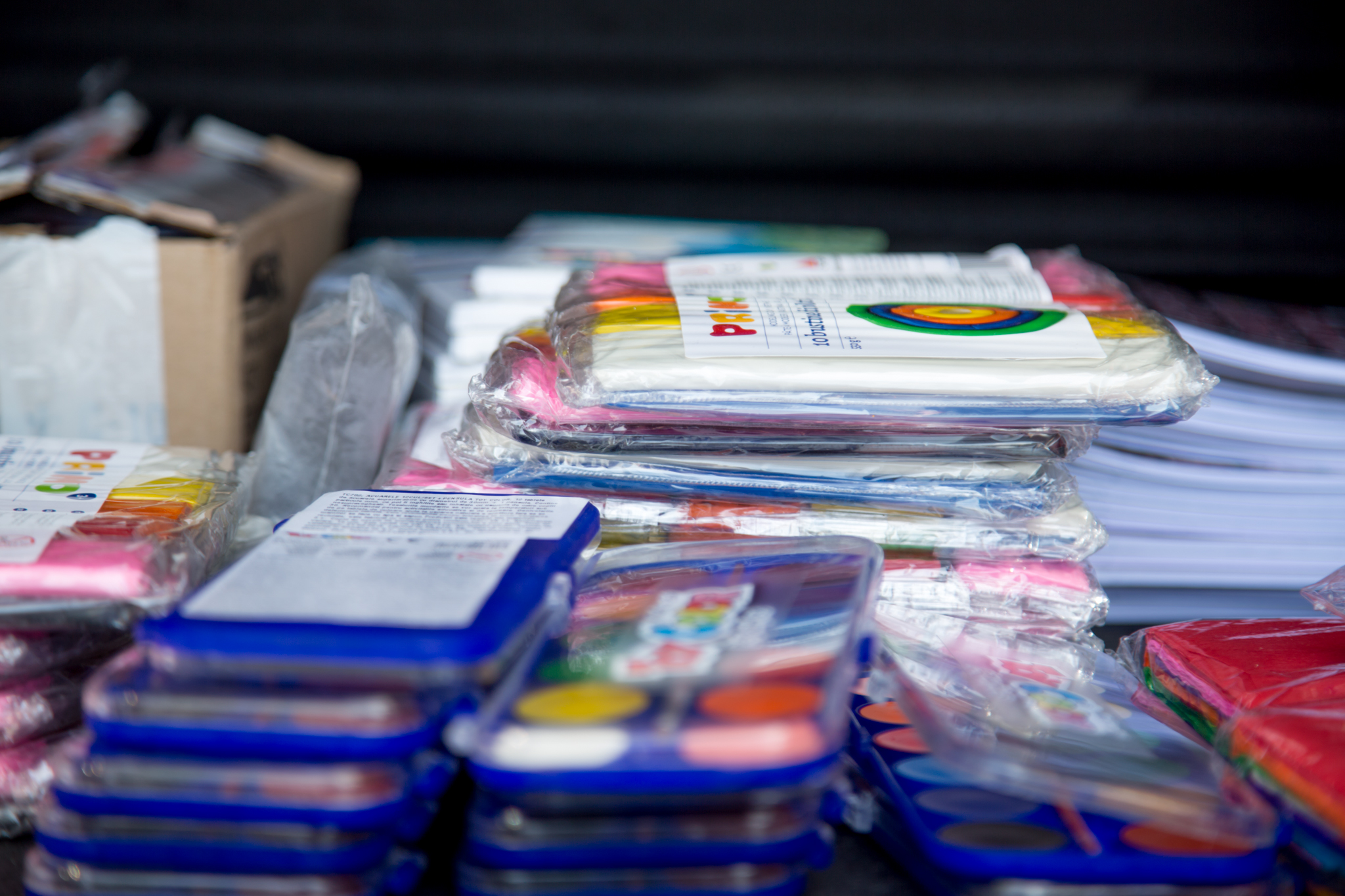 Zâmbete pentru copiii din Buruieneşti