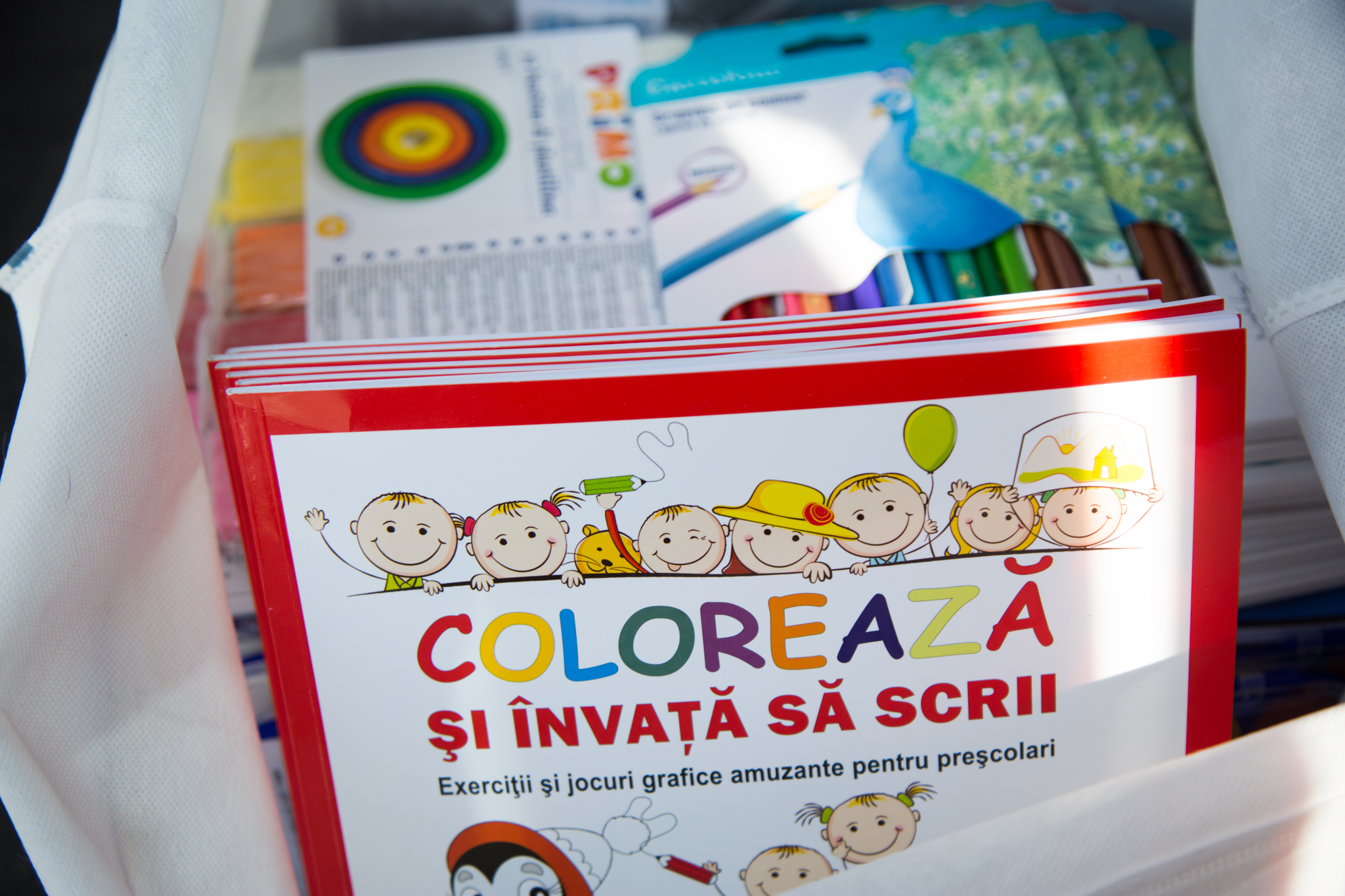 Zâmbete pentru copiii din Buruieneşti