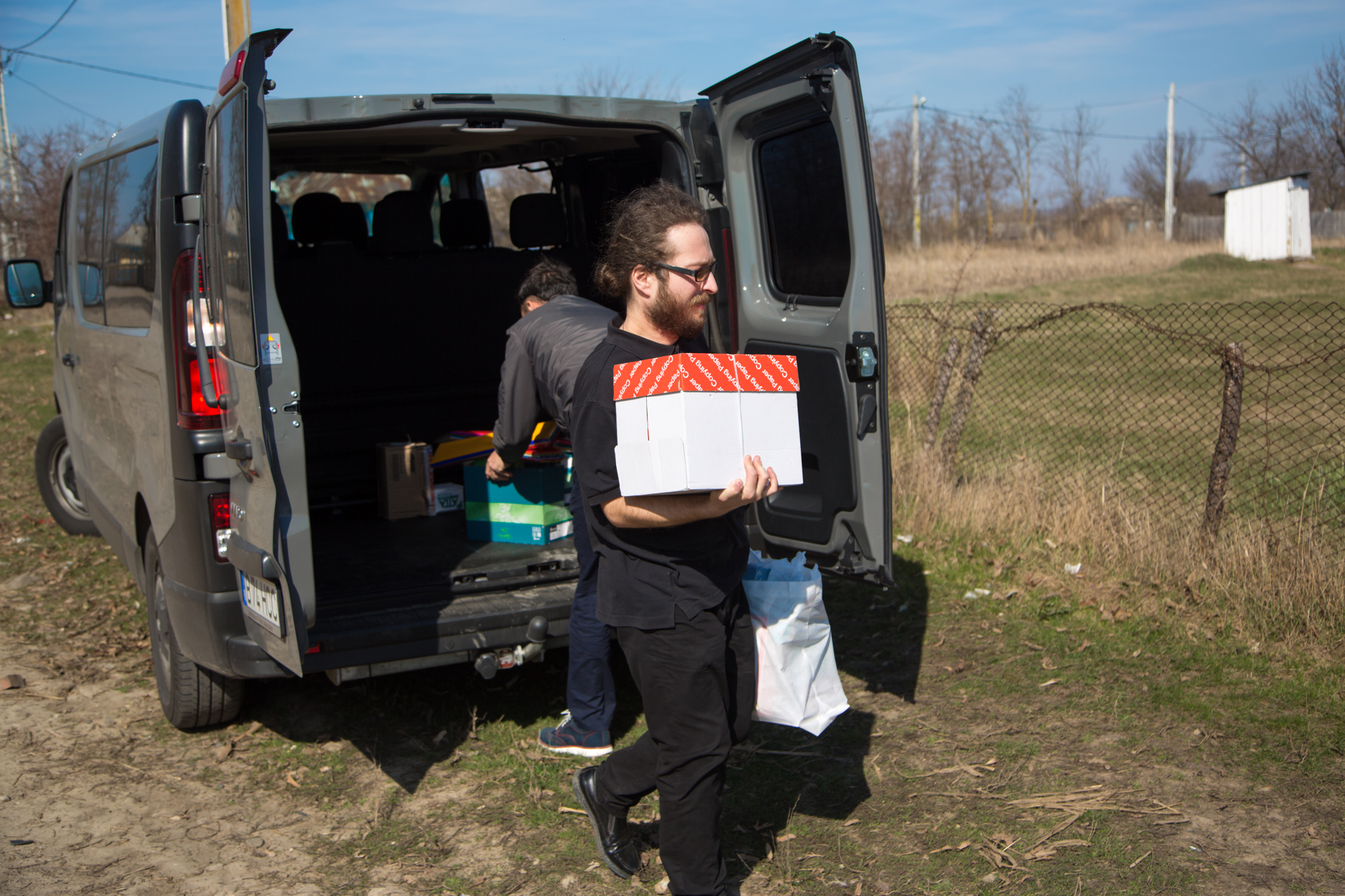 Zâmbete pentru copiii din Buruieneşti