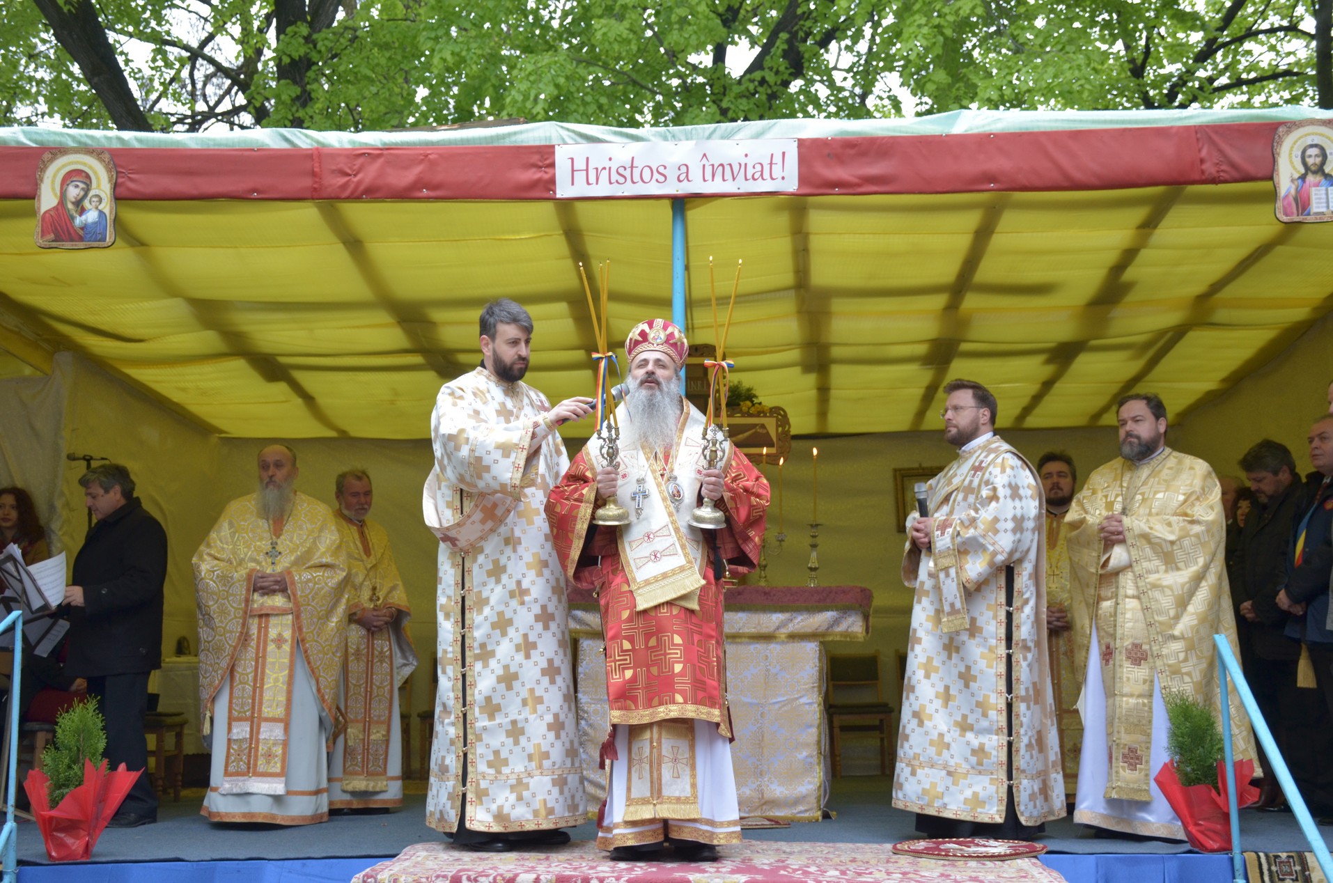 Mitropolitul Teofan, la Botoşani: „Om liber, adică biruitor, nu este decât cel care-l iubeşte pe celălalt“