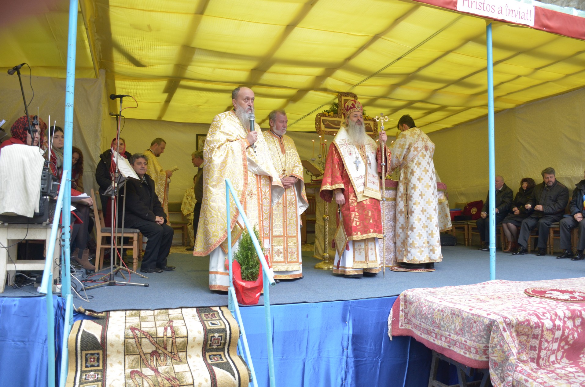 Mitropolitul Teofan, la Botoşani: „Om liber, adică biruitor, nu este decât cel care-l iubeşte pe celălalt“