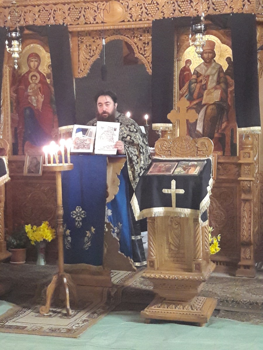 Comemorarea bucovinenilor căzuți la masacrul de la Fântâna Albă, la Parohia Breazu