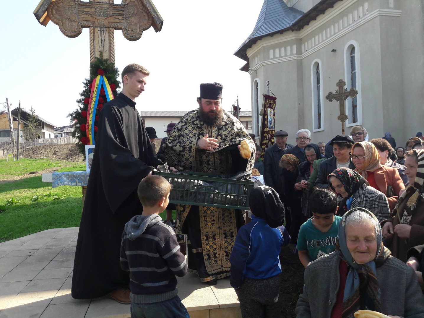 Comemorarea bucovinenilor căzuți la masacrul de la Fântâna Albă, la Parohia Breazu