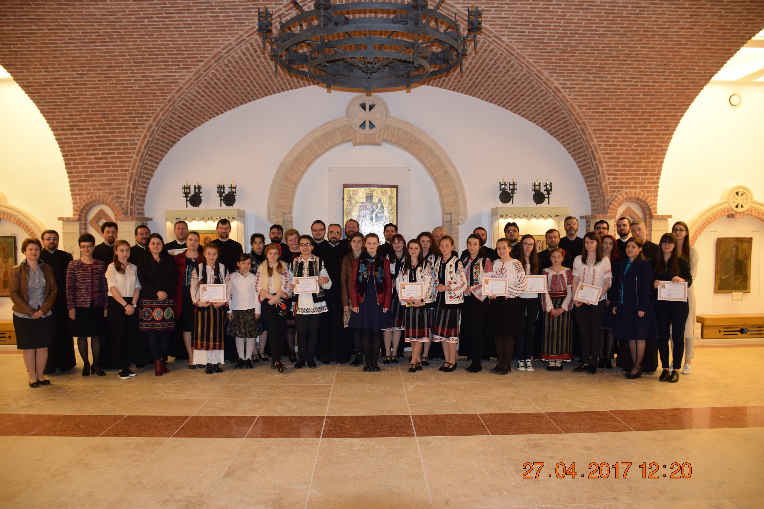 Copiii din Parohia Voroveşti, mărturisitori la Bucureşti