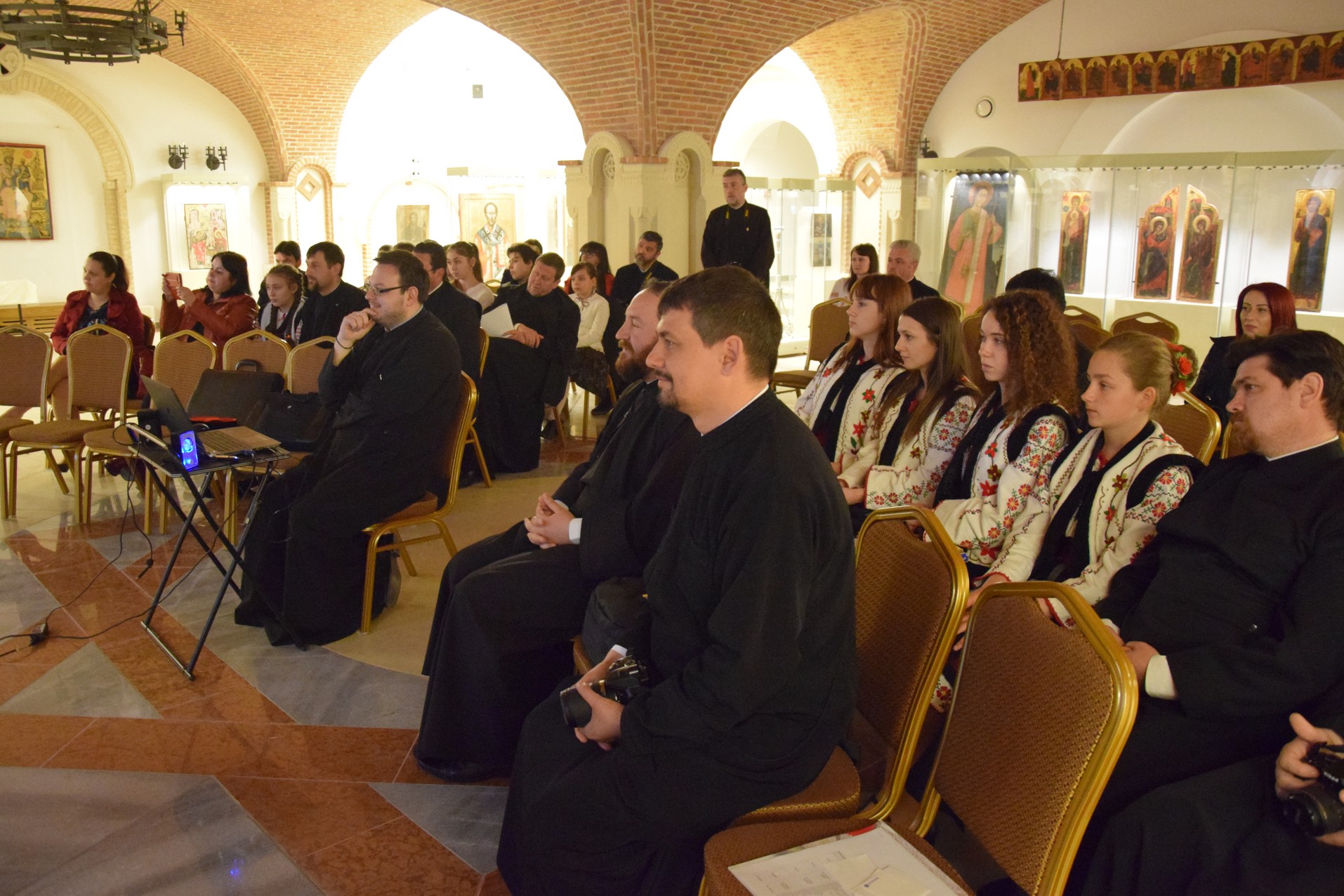 Copiii din Parohia Voroveşti, mărturisitori la Bucureşti