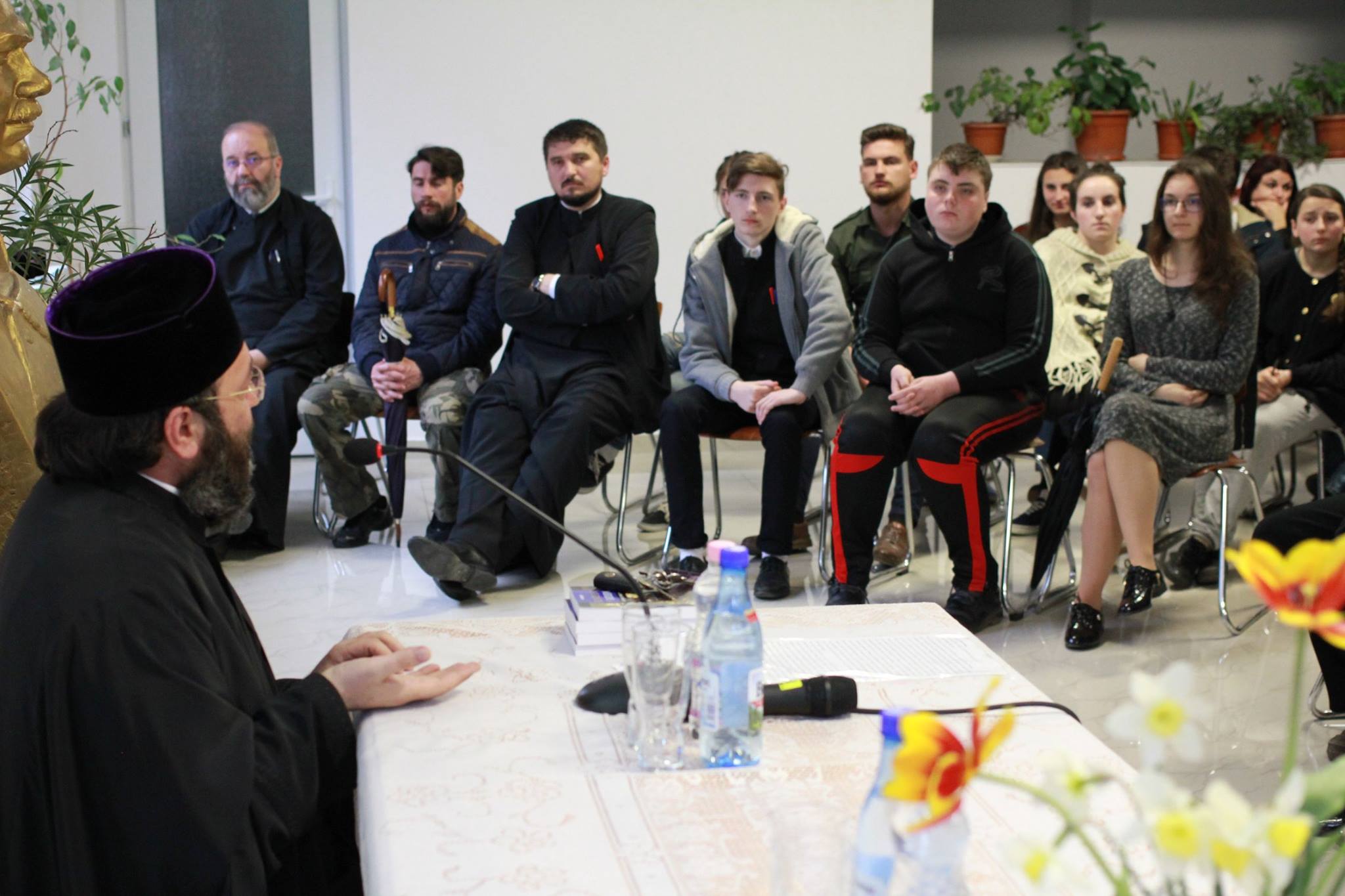 Conferinţă susţinută la Dorohoi de arhim. Mihail Daniliuc