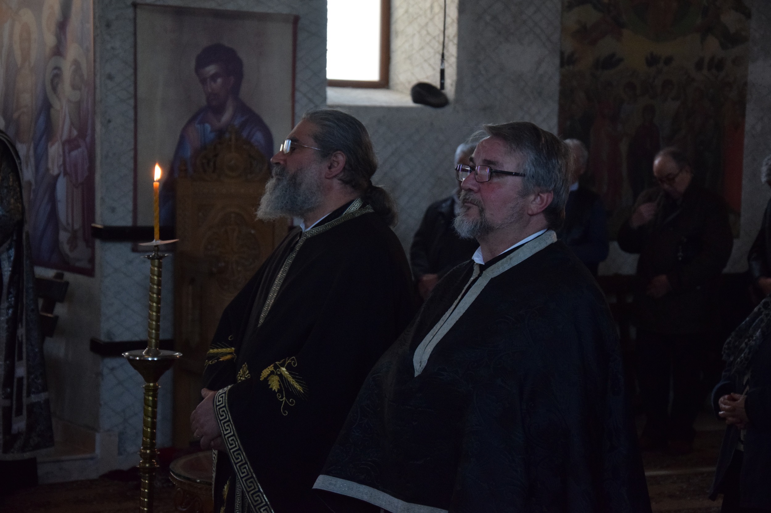 Denie arhierească la Iași: „Fără candela milosteniei aprinsă, un suflet nu poate fi fecioară”