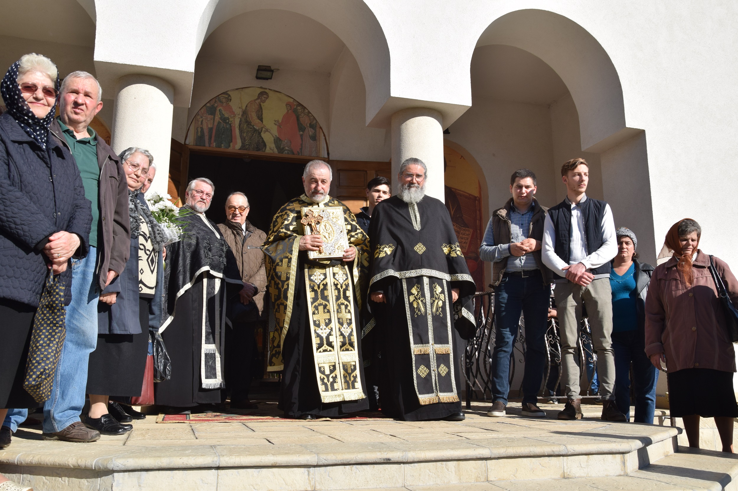 Denie arhierească la Iași: „Fără candela milosteniei aprinsă, un suflet nu poate fi fecioară”