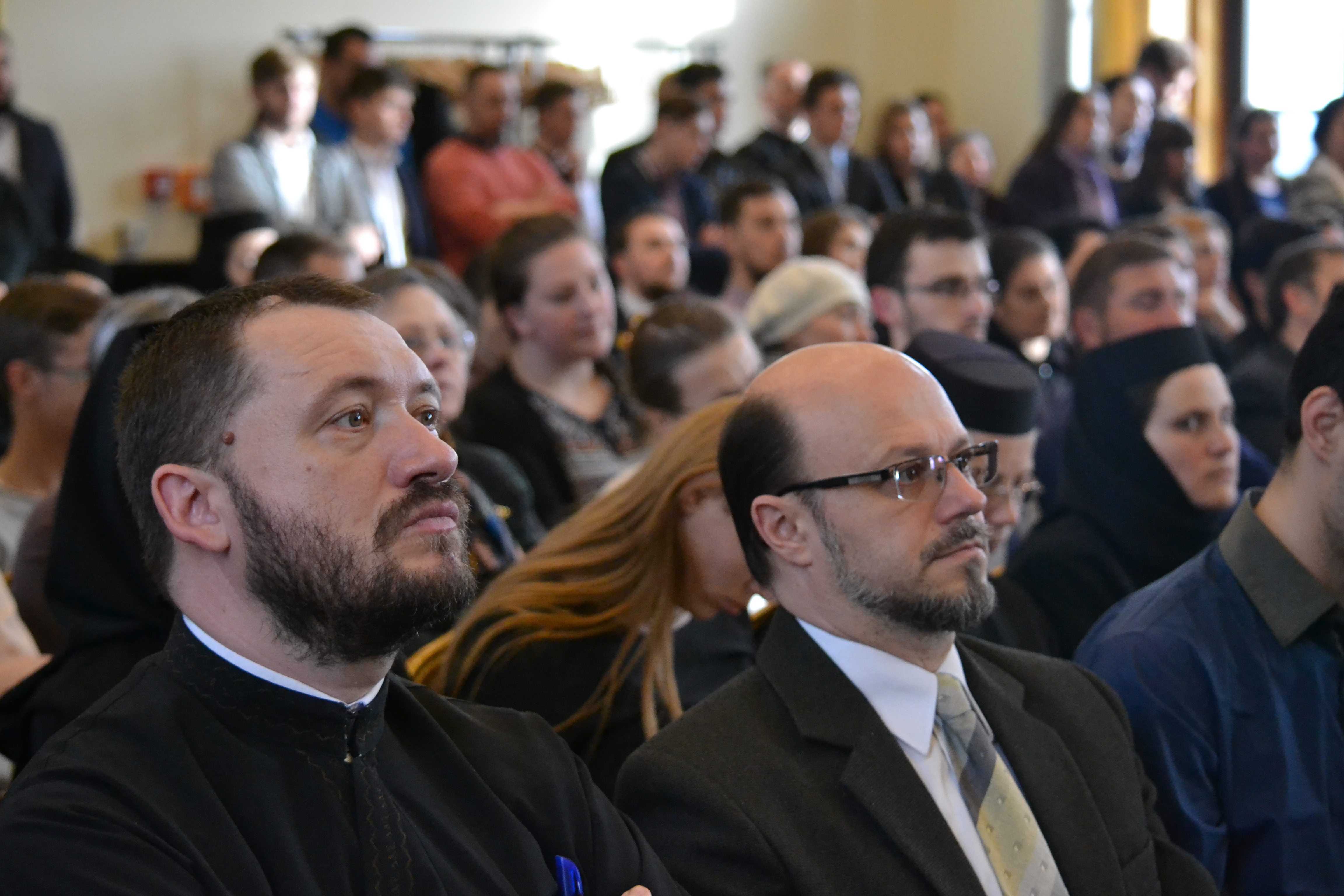 Lansare de carte în prezenţa autorului, Înaltpreasfinţitul Ierótheos Vlachos: „Două volume care dau mărturie despre experienţa vie a vieţii Bisericii“ Lansare de carte în prezenţa autorului, Înaltpreasfinţitul Ierótheos Vlachos: „Două volume care dau mărturie despre experienţa vie a vieţii Bisericii“