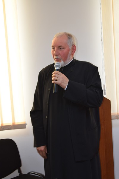 Părintele Viorel Sevastre şi-a încheiat activitatea de paroh