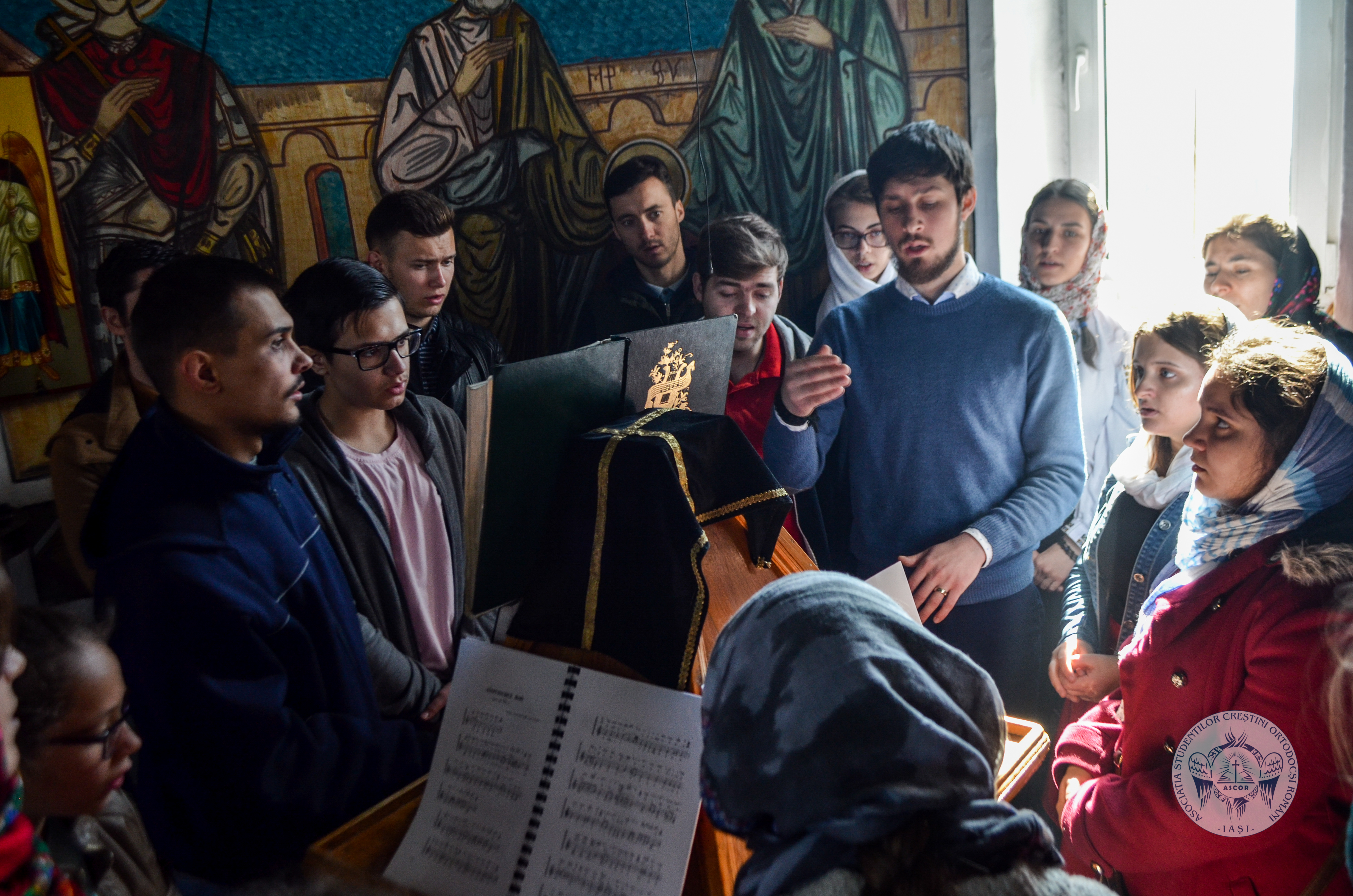 Corul misionar „Învierea“ al ASCOR Iaşi, la Cărbunari Corul misionar „Învierea“ al ASCOR Iaşi, la Cărbunari