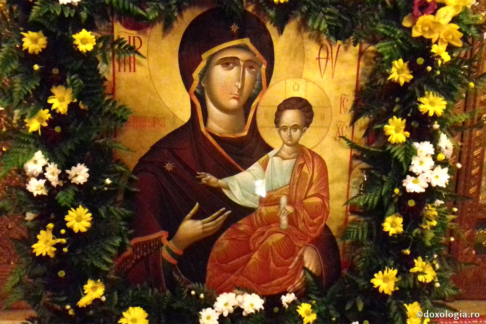 (Audio) „Mulți prăznuim Paștile, dar nu toți cu aceeași hotărâre de a schimba ceva înlăuntrul nostru!” - Arhim. Nichifor Horia