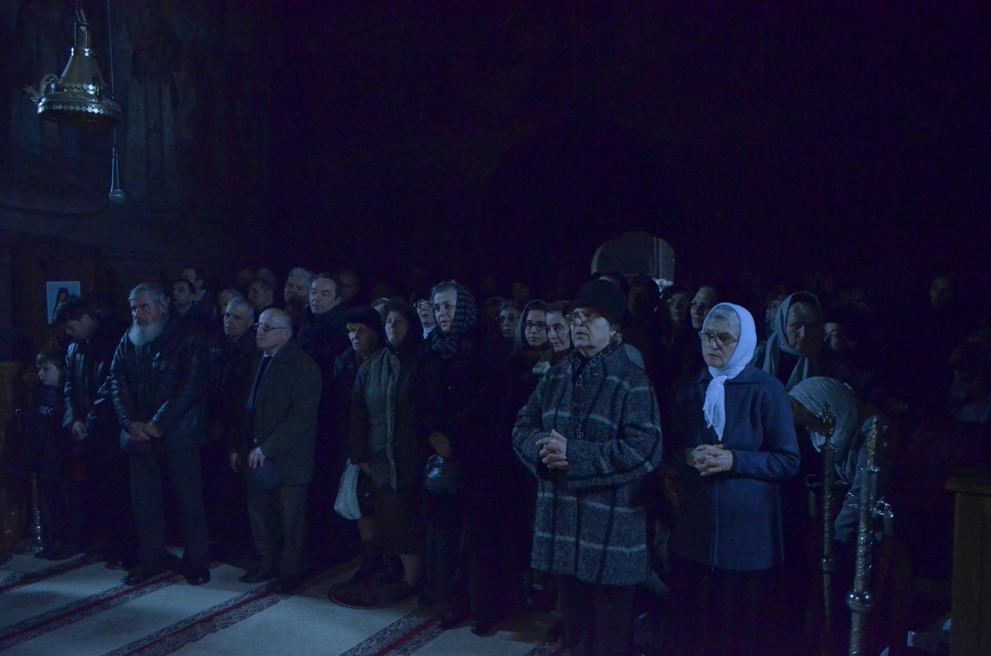 Mitropolitul Teofan la hramul Mănăstirii Bistriţa: „Dumnezeu nu poate să locuiască într-o minte stăpânită de conştiinţa luciferică a superiorităţii faţă de ceilalţi“