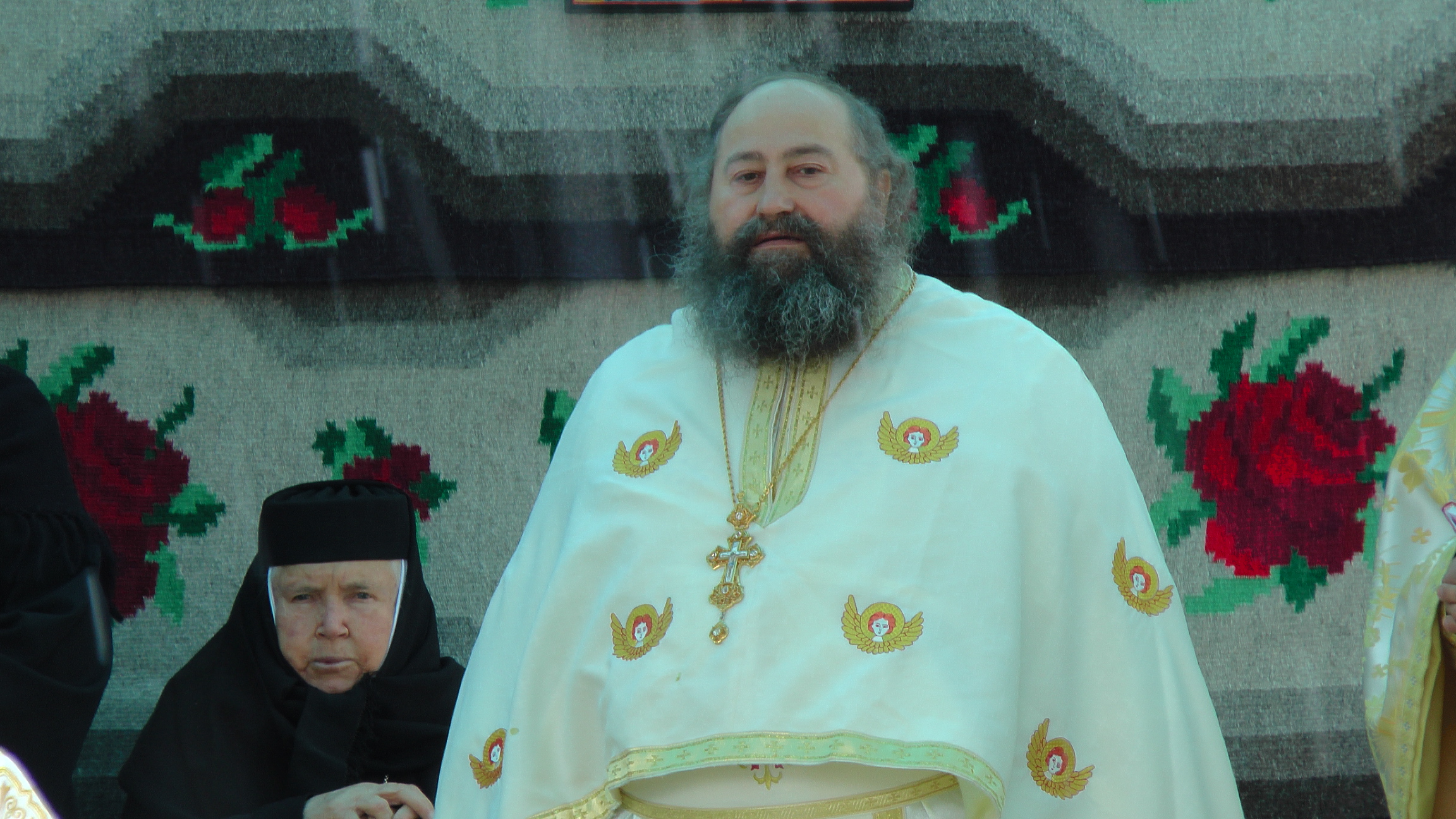 Arhiepiscopul Sucevei, la hramul Voronețului: „Credinţa este aceea care ne face să înţelegem ceea ce nu înţelegem cu mintea“