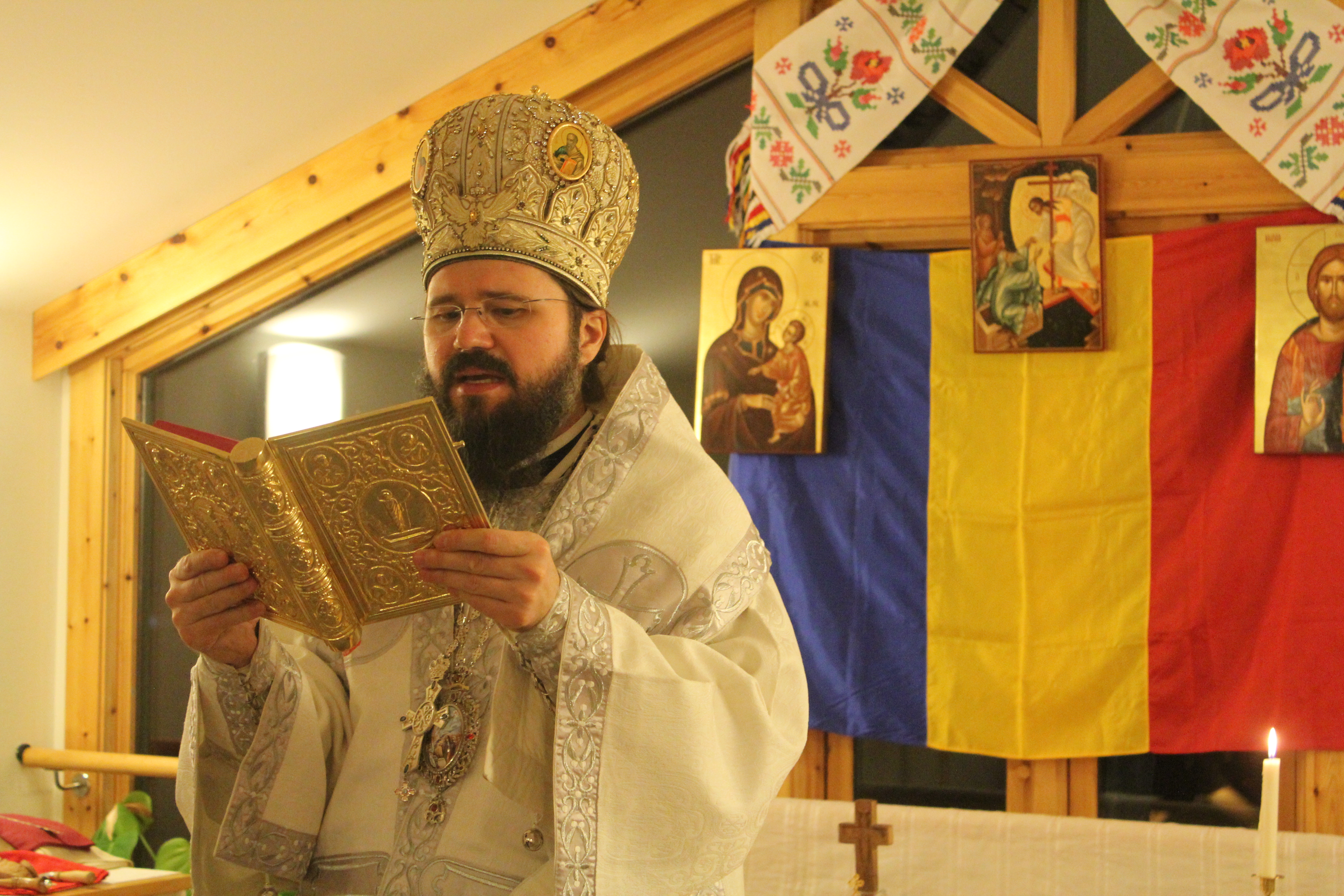 Lumina Învierii a ajuns și la românii de dincolo de Cercul Polar