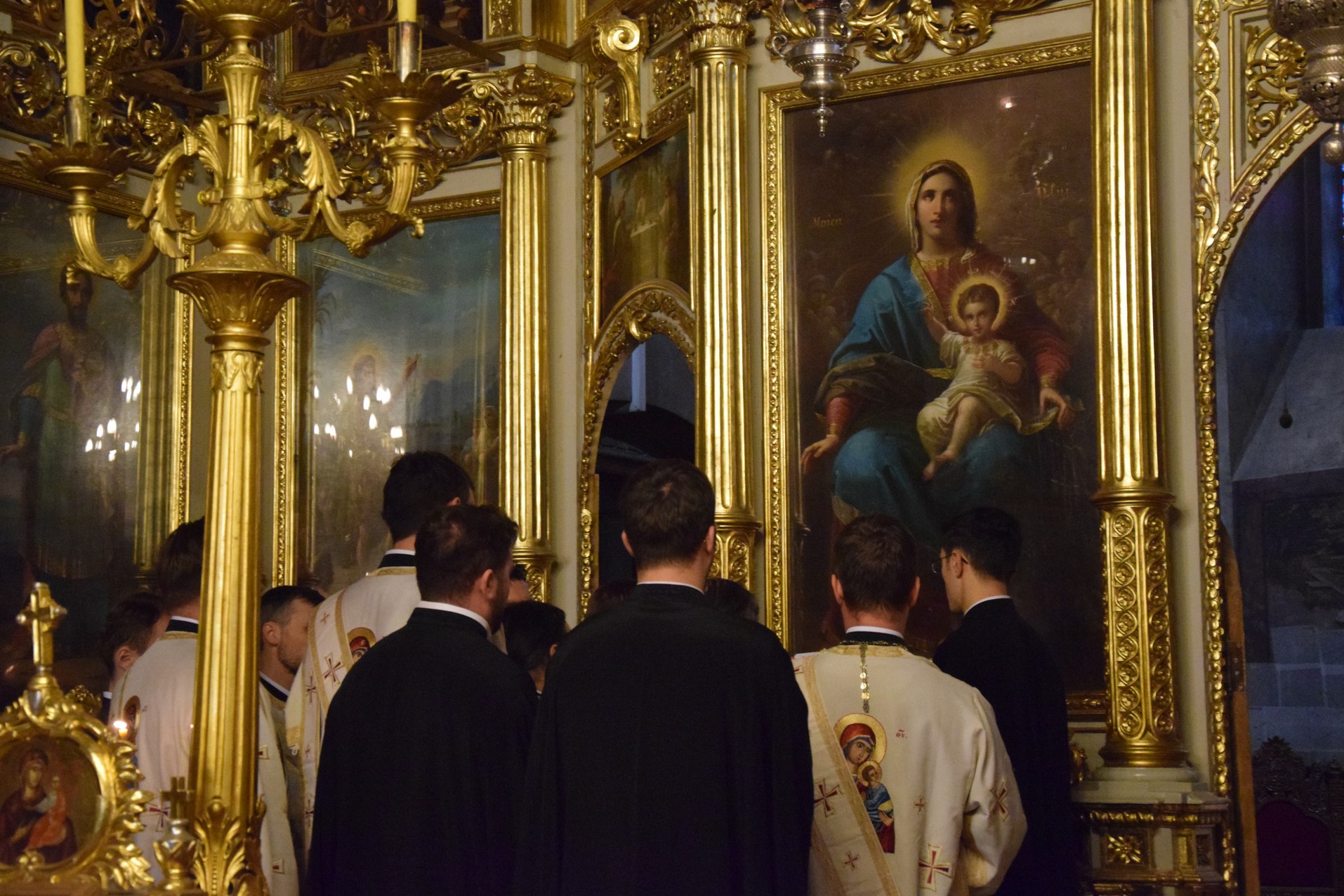 Mitropolitul Hierotheos Vlachos, la Iași: „Dumnezeu locuiește în inimile prietenilor Săi”