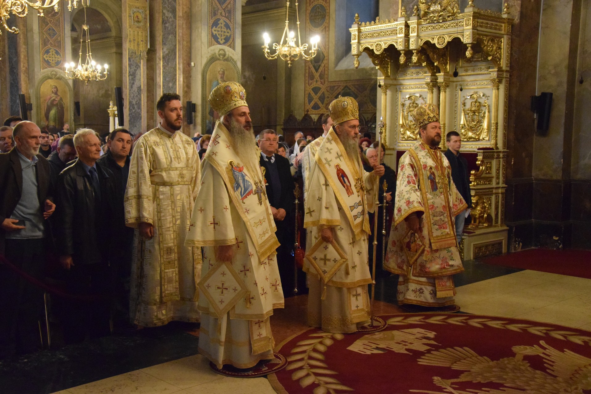 Mitropolitul Hierotheos Vlachos, la Iași: „Dumnezeu locuiește în inimile prietenilor Săi”