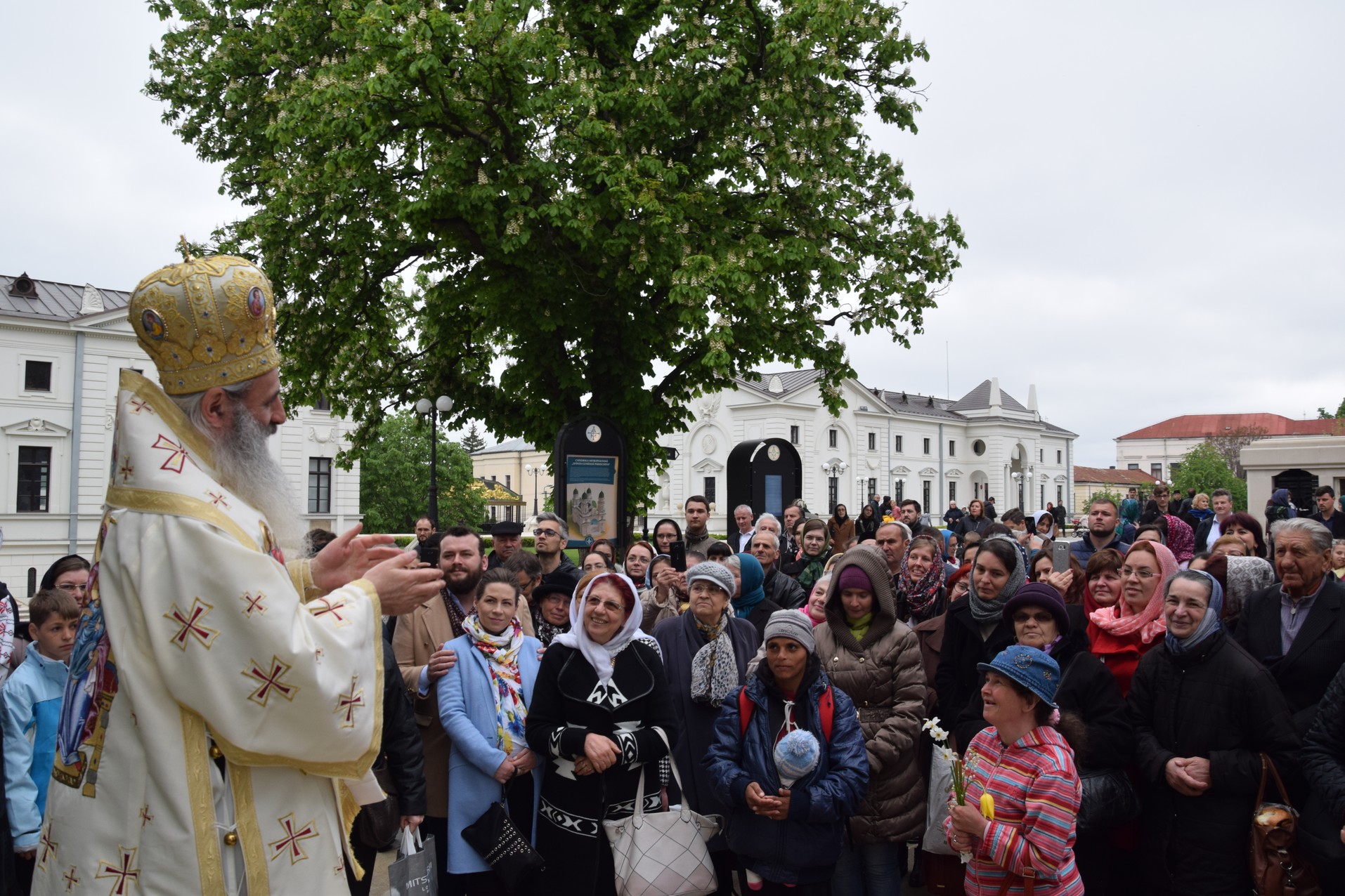 Mitropolitul Hierotheos Vlachos, la Iași: „Dumnezeu locuiește în inimile prietenilor Săi”