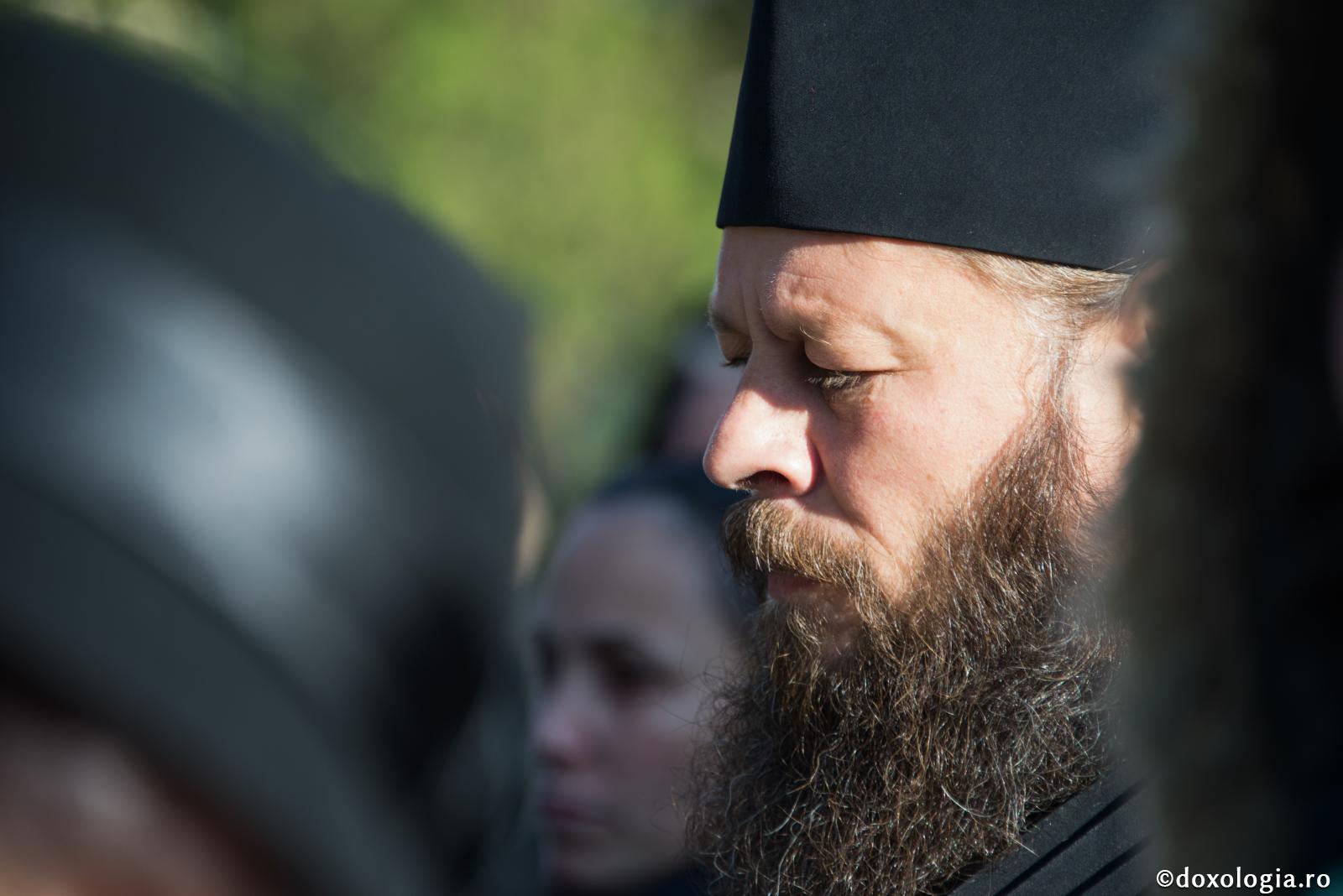 Prezența omului duhovnicesc poate aprinde în noi înșine dorul de Dumnezeu / Foto: Oana Nechifor chip de călugăr