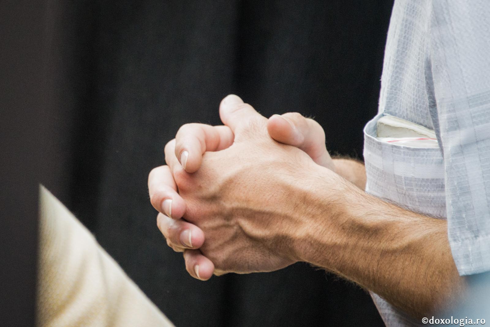 Ce câștig dacă mă rog pentru altul?