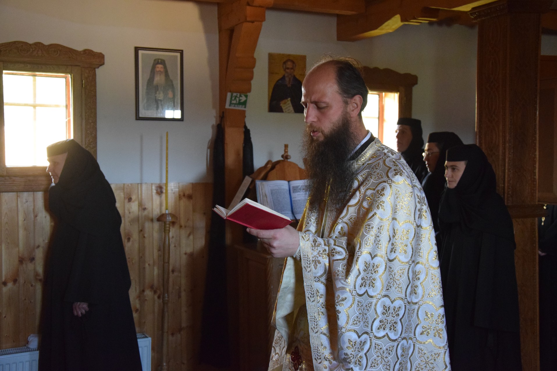 Hirotesia noii starețe de la Mănăstirea Lebăda