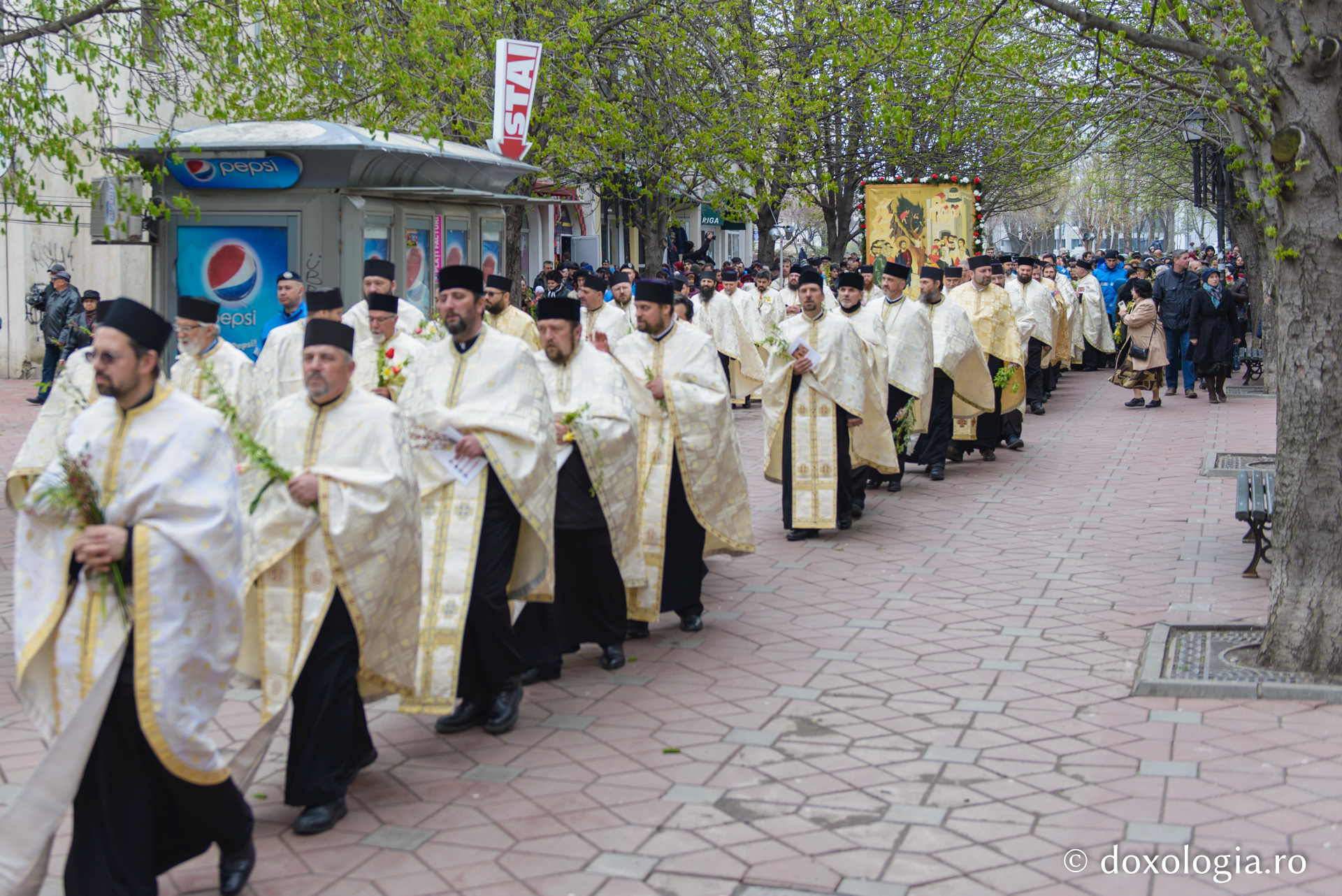 Ajunul Floriilor la Iași: „Ambianța care a dominat această procesiune a fost una de bucurie”
