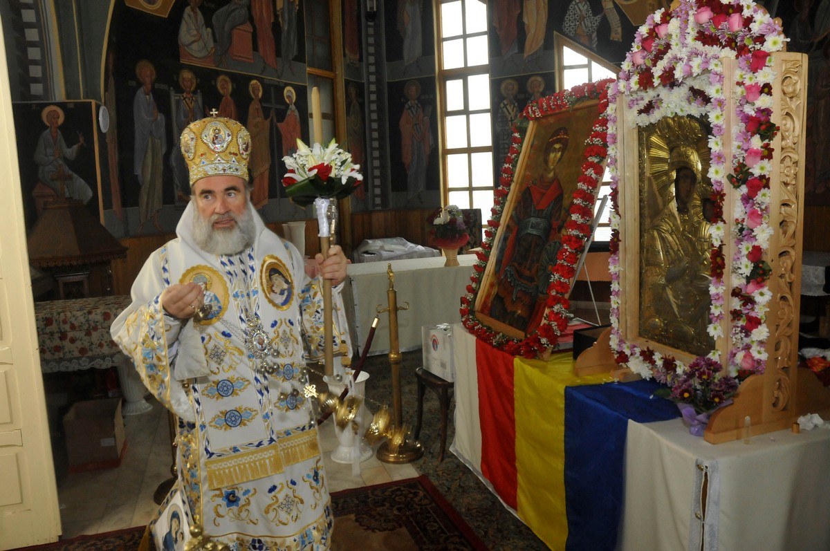 Foto: Liviu Maftei Pelerinaje în două biserici închinate Sfântului Gheorghe