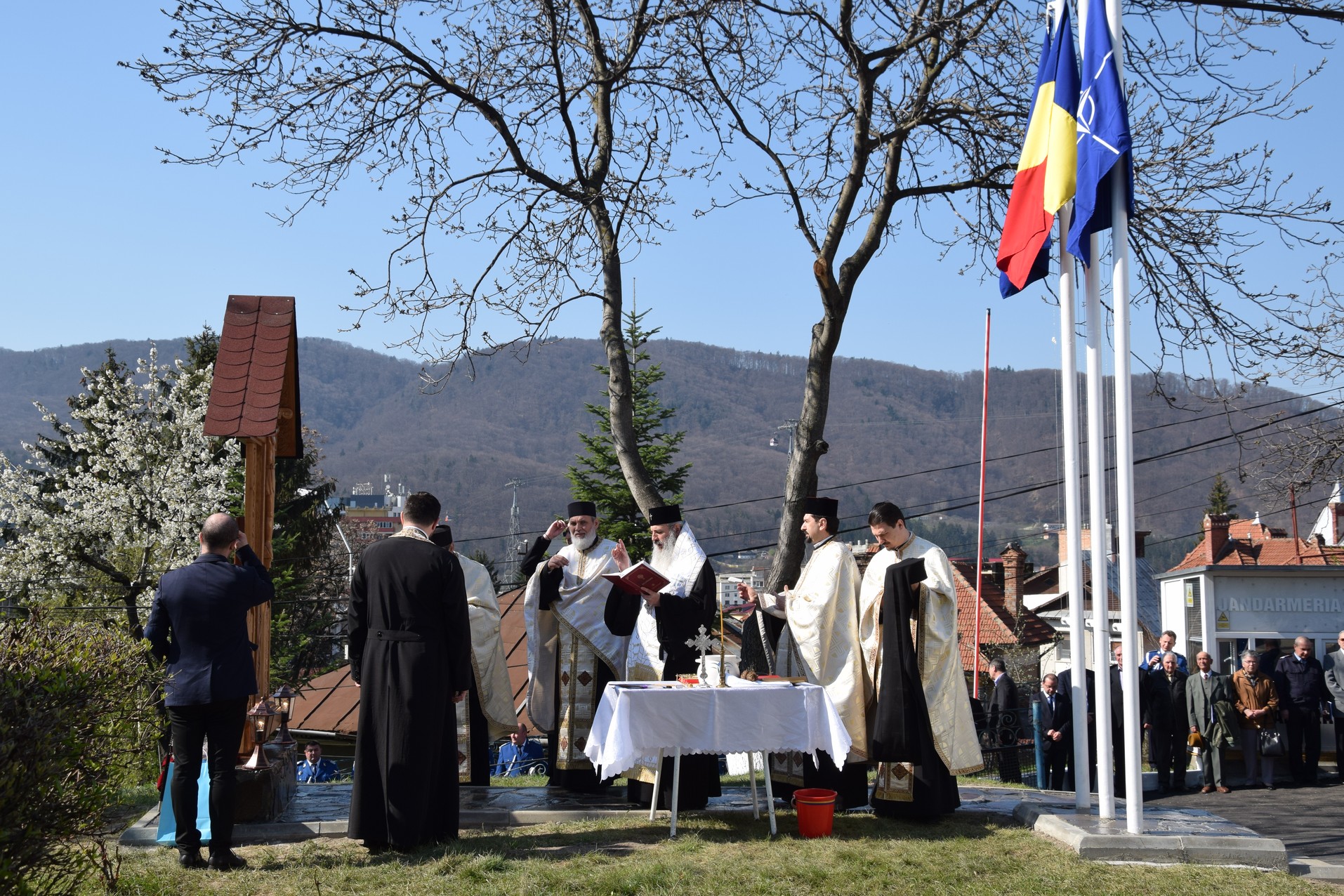 Părintele Mitropolit Teofan, prezent la Piatra Neamţ de Ziua Jandarmeriei Române Părintele Mitropolit Teofan, prezent la Piatra Neamţ de Ziua Jandarmeriei Române