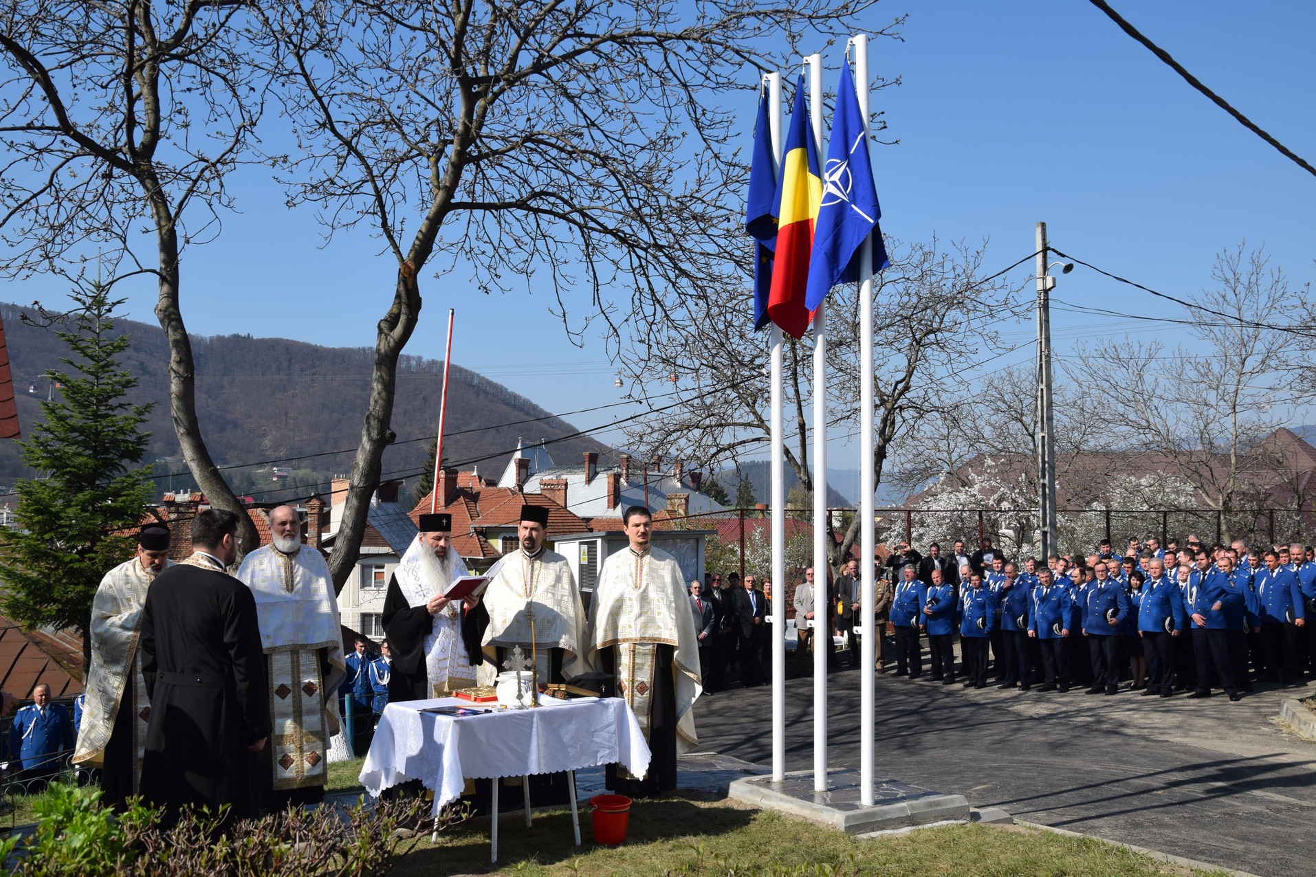 Părintele Mitropolit Teofan, prezent la Piatra Neamţ de Ziua Jandarmeriei Române Părintele Mitropolit Teofan, prezent la Piatra Neamţ de Ziua Jandarmeriei Române
