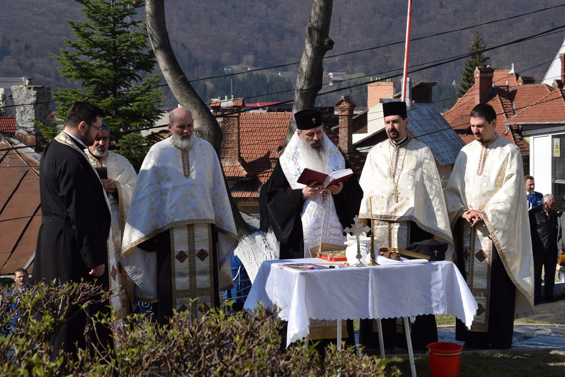 Părintele Mitropolit Teofan, prezent la Piatra Neamţ de Ziua Jandarmeriei Române Părintele Mitropolit Teofan, prezent la Piatra Neamţ de Ziua Jandarmeriei Române