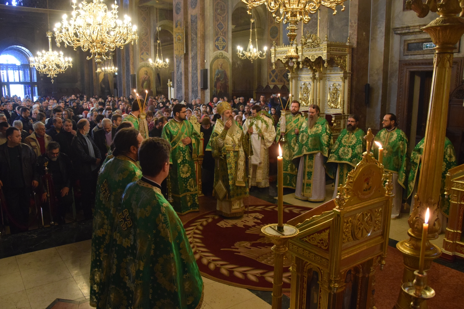 Floriile la Catedrala mitropolitană din Iași: „Nimic nu este mai mare în viața creștinului decât smerenia”