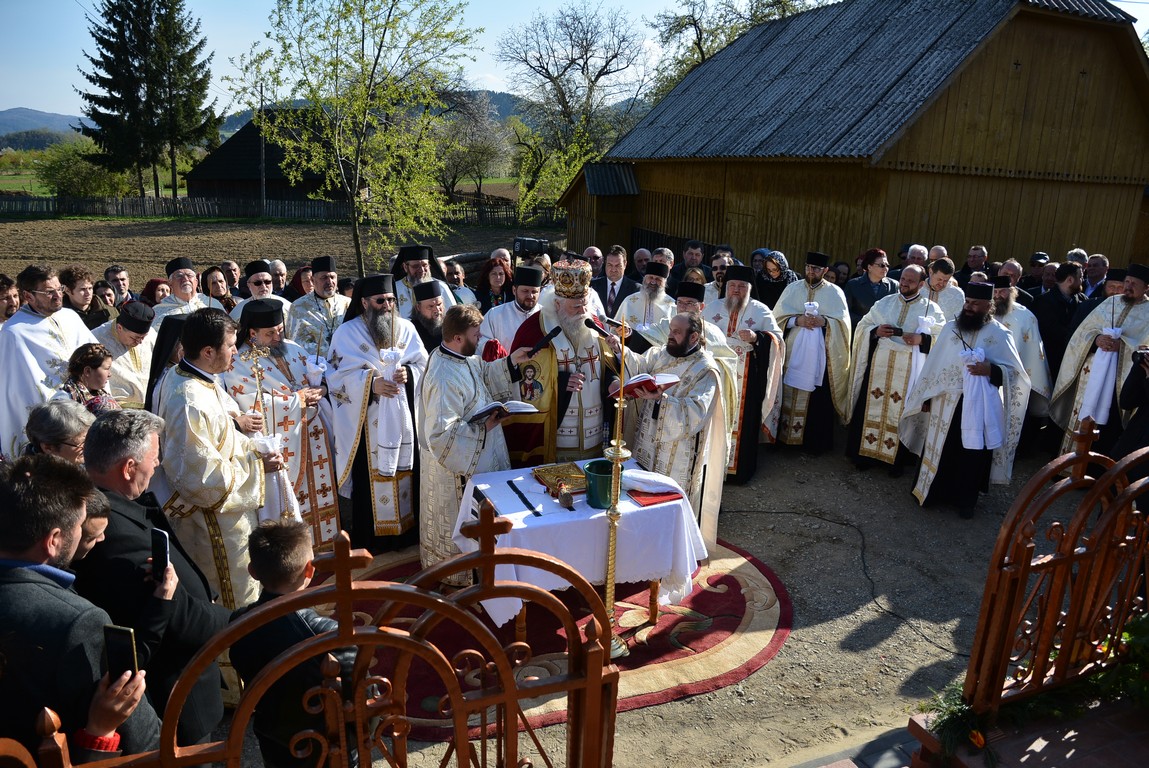 Troiţă a făgăduinţei, sfinţită în Vicovu de Sus