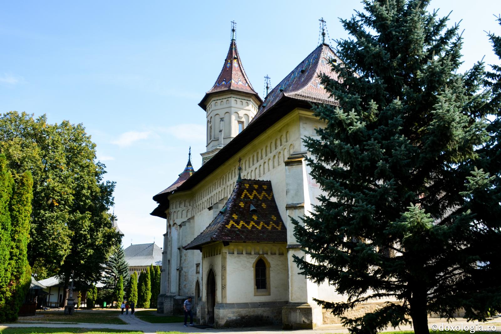 Mănăstirea „Sfântul Ioan cel Nou de la Suceava”