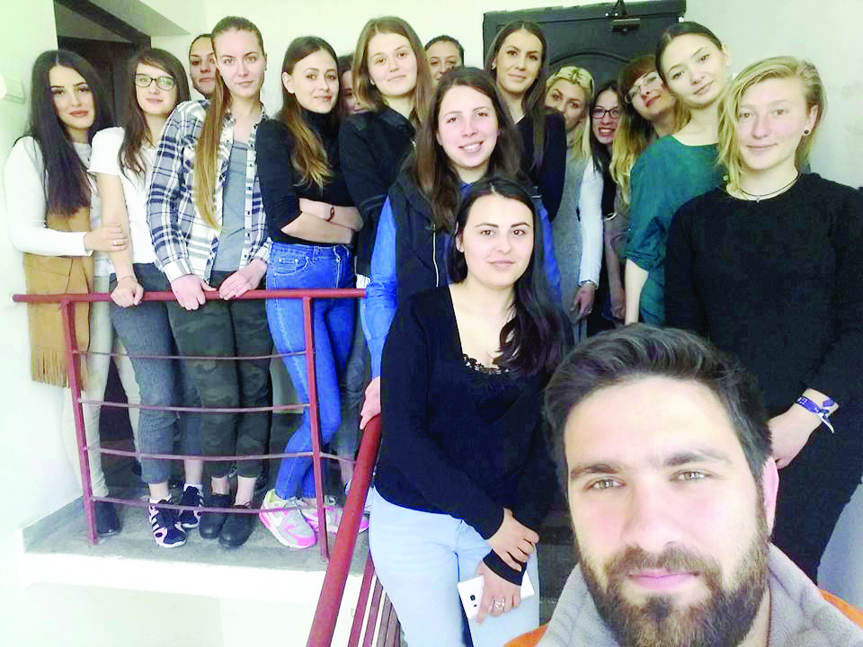 Studenţii de la Comunicare, în practică la Departamentul Pro Vita Iaşi