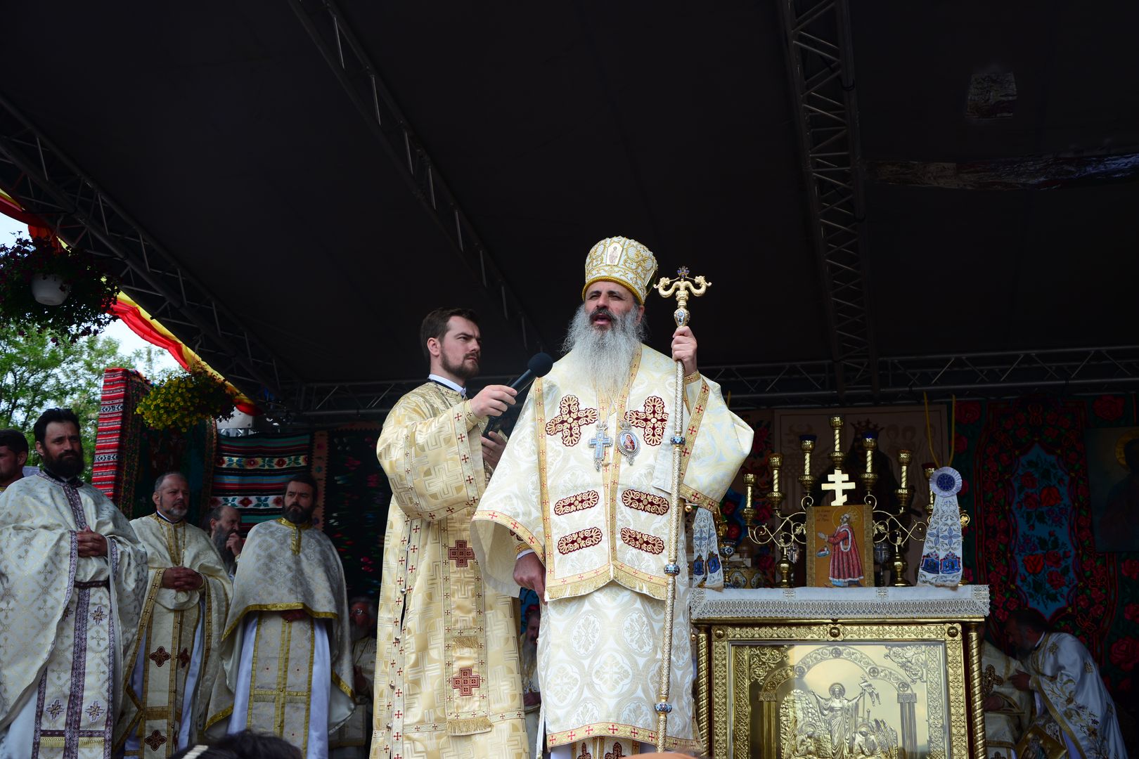 (Video) IPS Teofan: „Sfinții Constantin și Elena - bucuria creștinilor prigoniți”