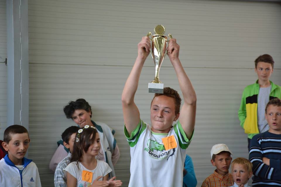 Conferinţă la Chişcăreni: „Tinere, încotro?“