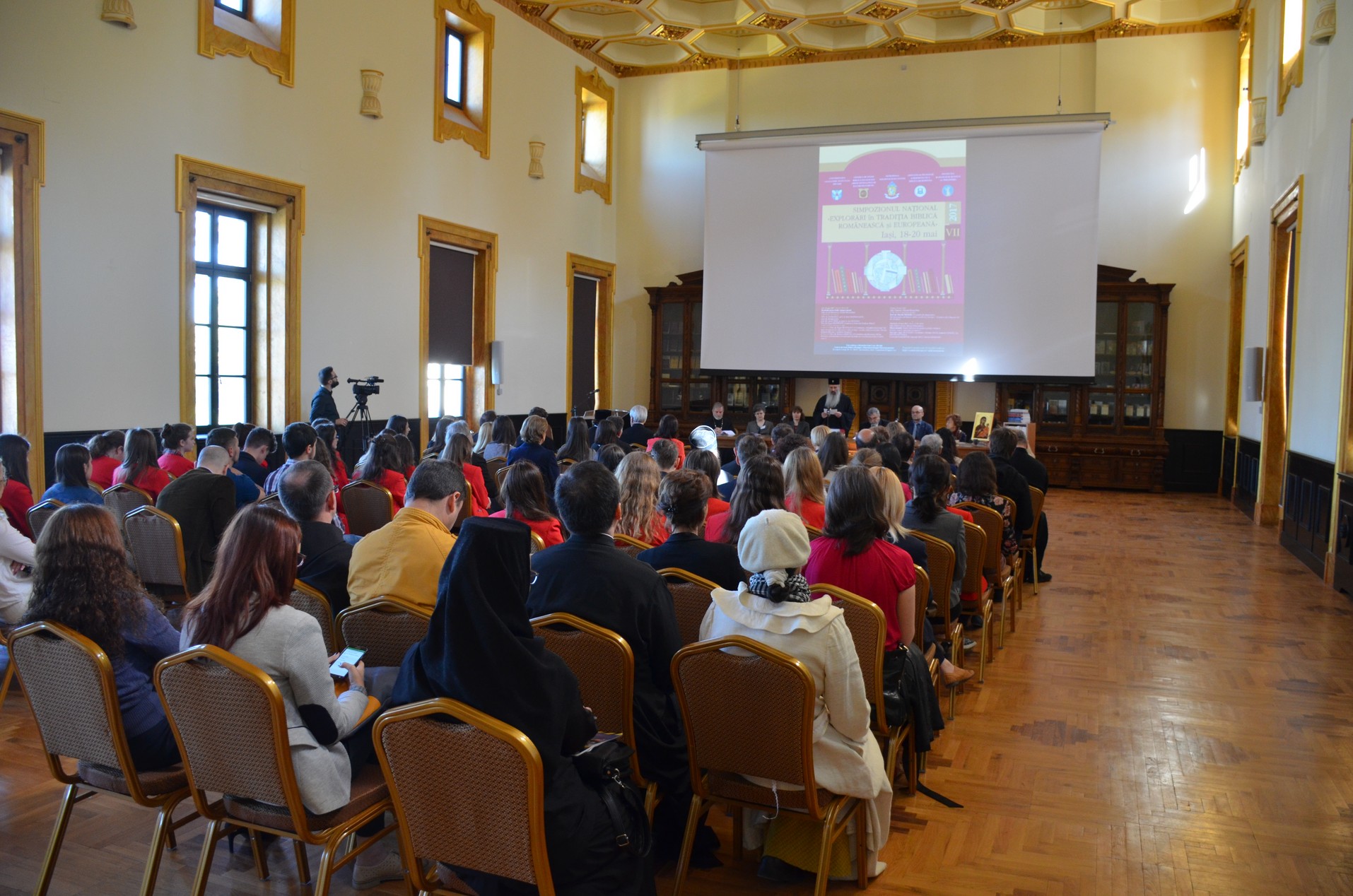 A debutat cea de-a VII-a ediţie a Simpozionului Naţional „Explorări în tradiţia biblică românească şi europeană“