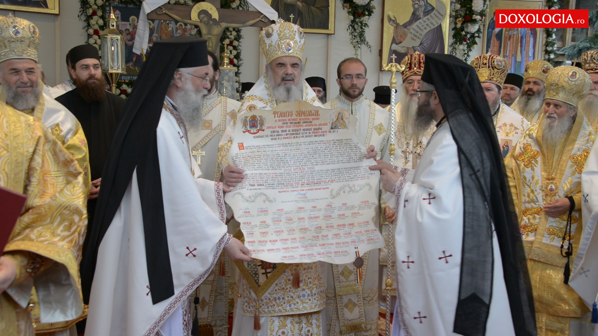 (Video) Mitropolitul Iacob Putneanul și Cuvioșii Sila, Paisie și Natan – oficial trecuți în rândul sfinților (Video) Mitropolitul Iacob Putneanul și Cuvioșii Sila, Paisie și Natan – oficial trecuți în rândul sfinților