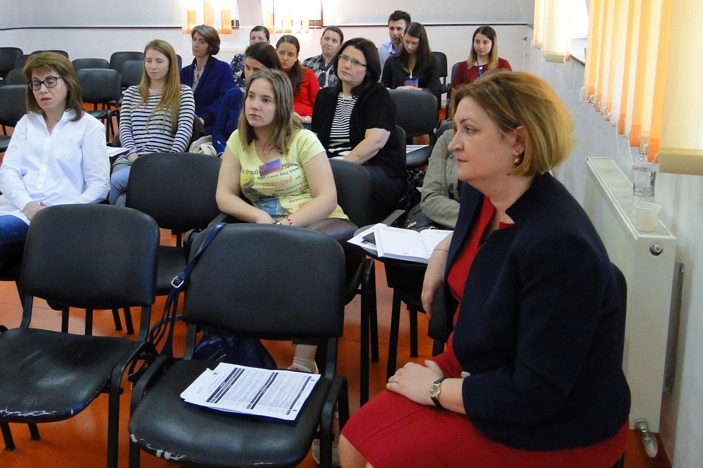 „Familia în societatea contemporană“, ediţia a IV-a „Familia în societatea contemporană“, ediţia a IV-a