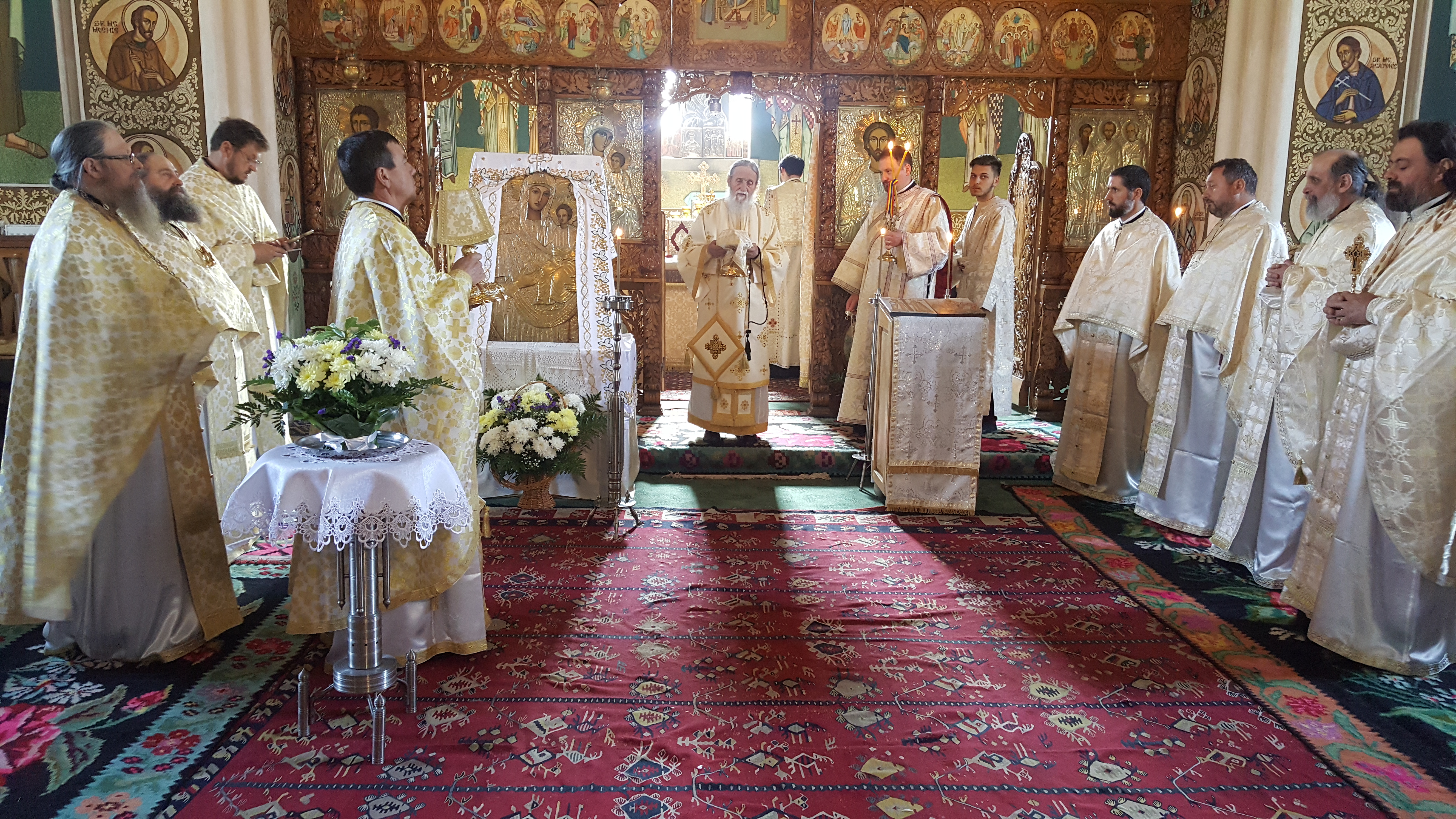 Sărbătoare în Parohia Slătioara