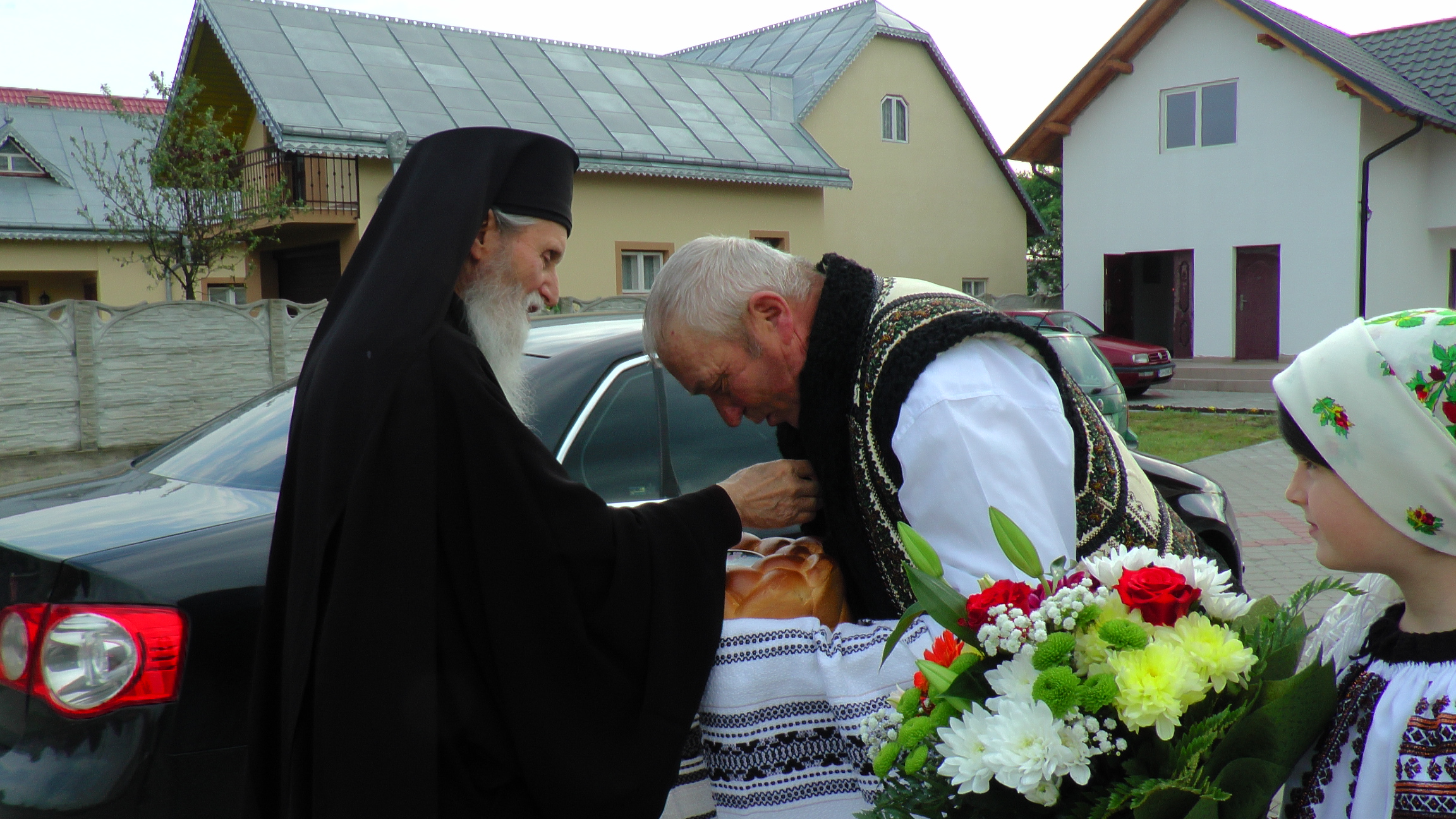 Credincioşii din Volovăţ l-au sărbătorit pe Sfântul Mărturisitor Ioan Rusul