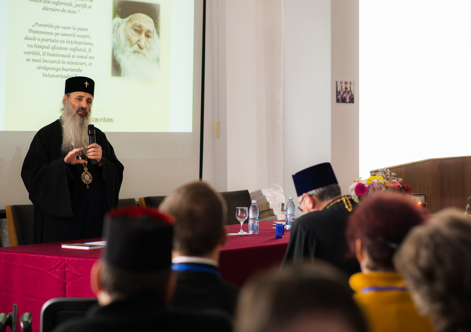 A doua conferință cu preoții și preotesele din Arhiepiscopia Iașilor, la Centrul Cultural Pastoral „Sfântul Daniil Sihastrul”-Durău