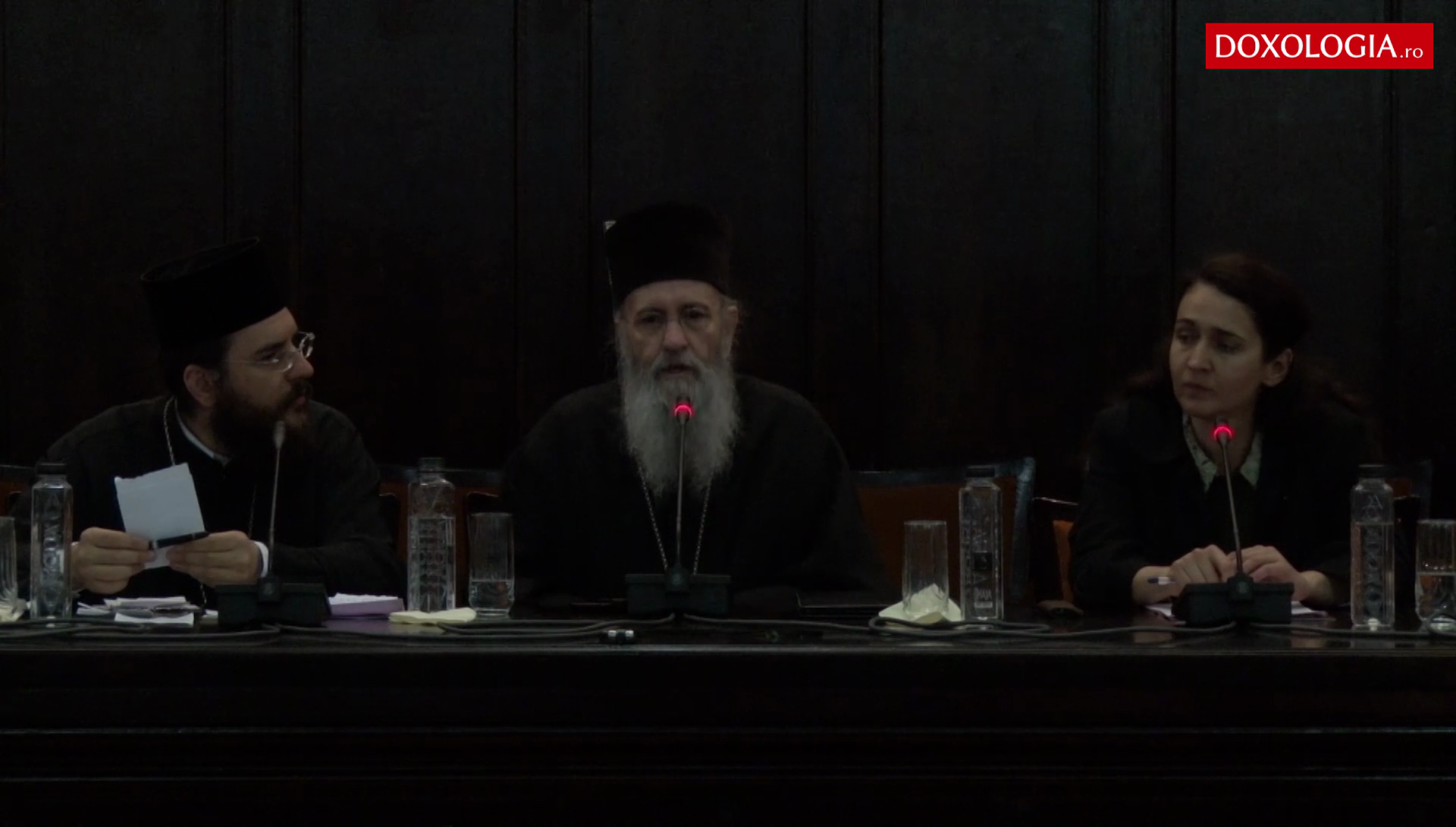 (Video) Viața duhovnicească a creștinului în societatea actuală – IPS Ierótheos Vlachos | Întrebări