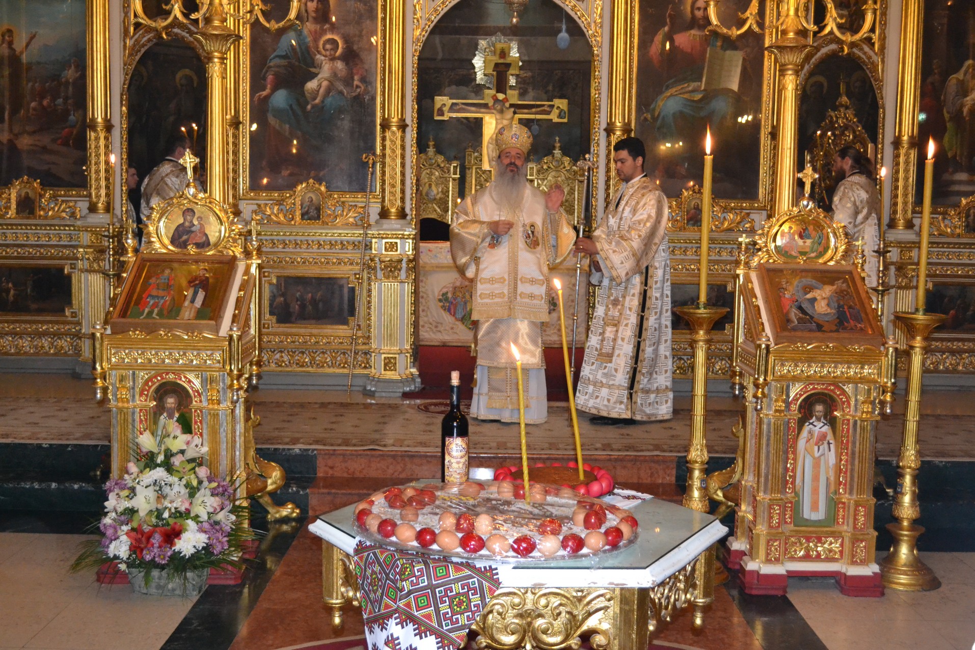 Sfânta Liturghie și slujbă de pomenire în memoria martirilor și apărătorilor Ortodoxiei din timpul comunismului